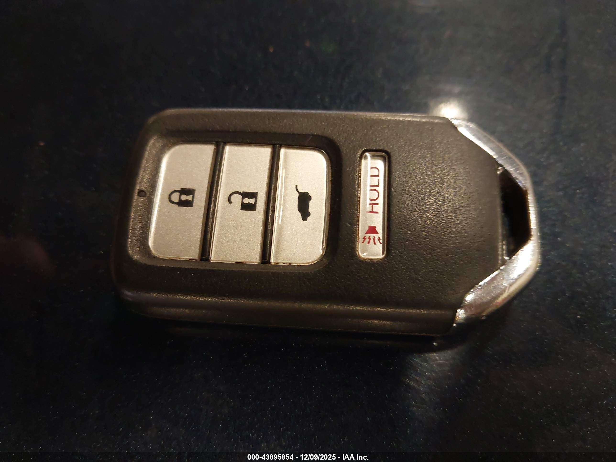HONDA CR-V image 11
