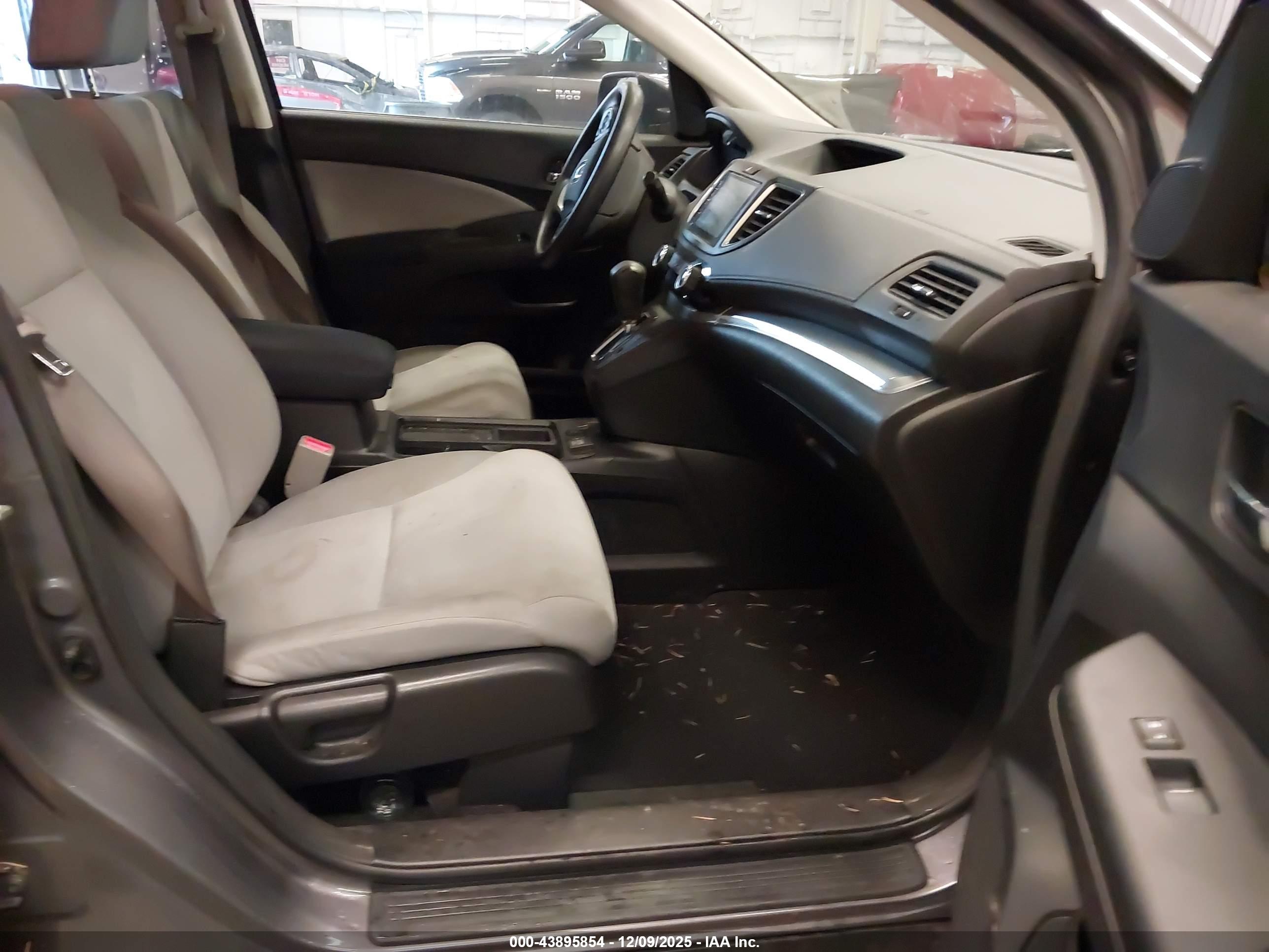 HONDA CR-V image 5