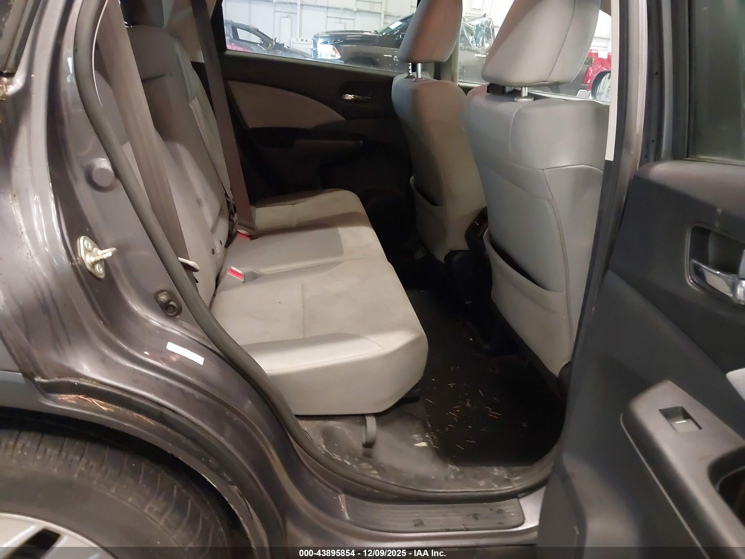 HONDA CR-V image 8