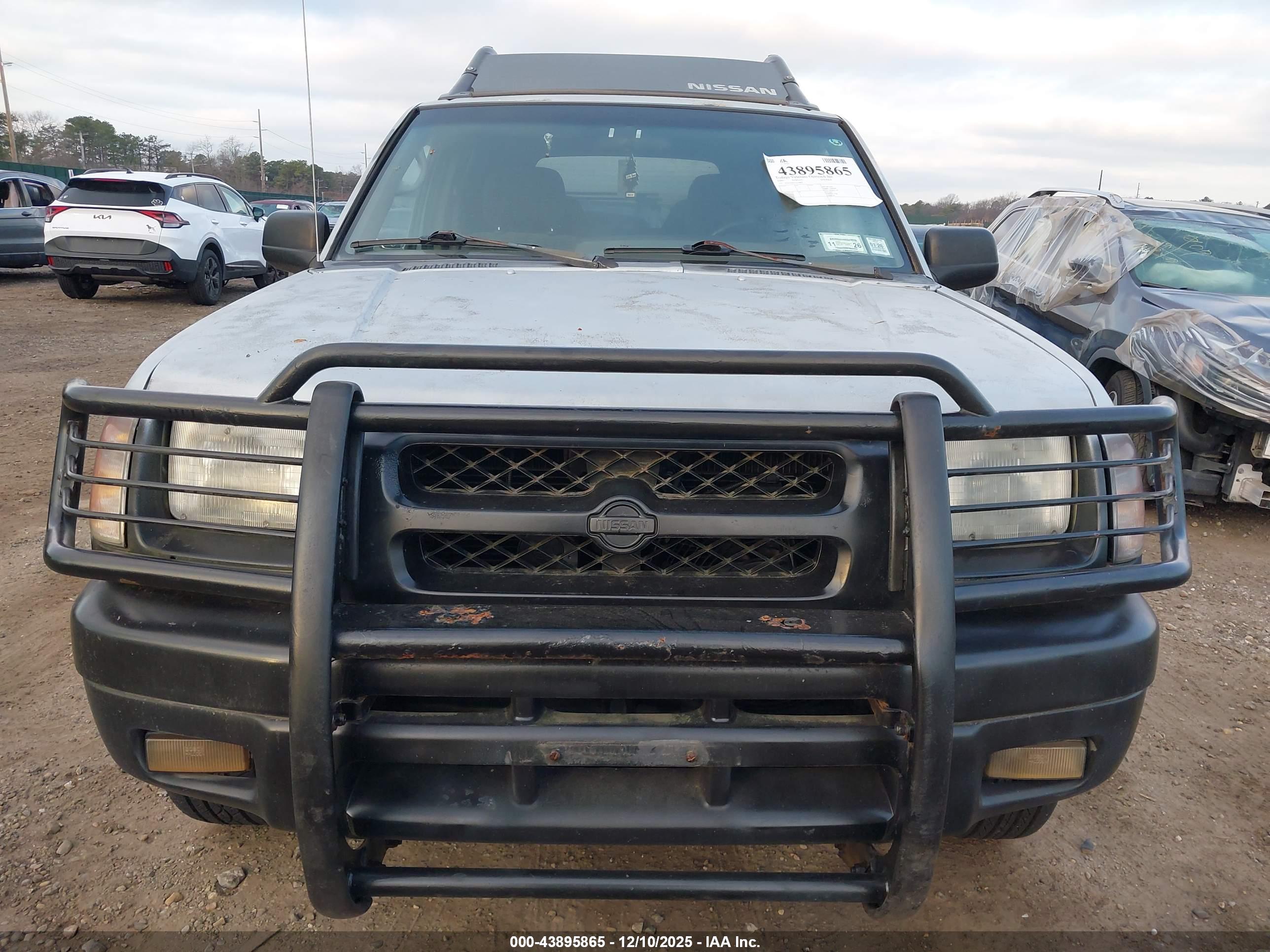 NISSAN XTERRA image 6