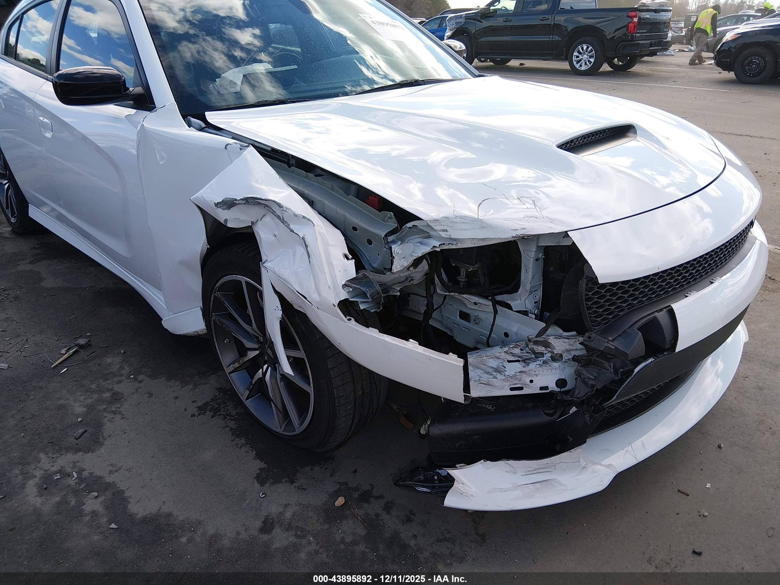 DODGE CHARGER image 6