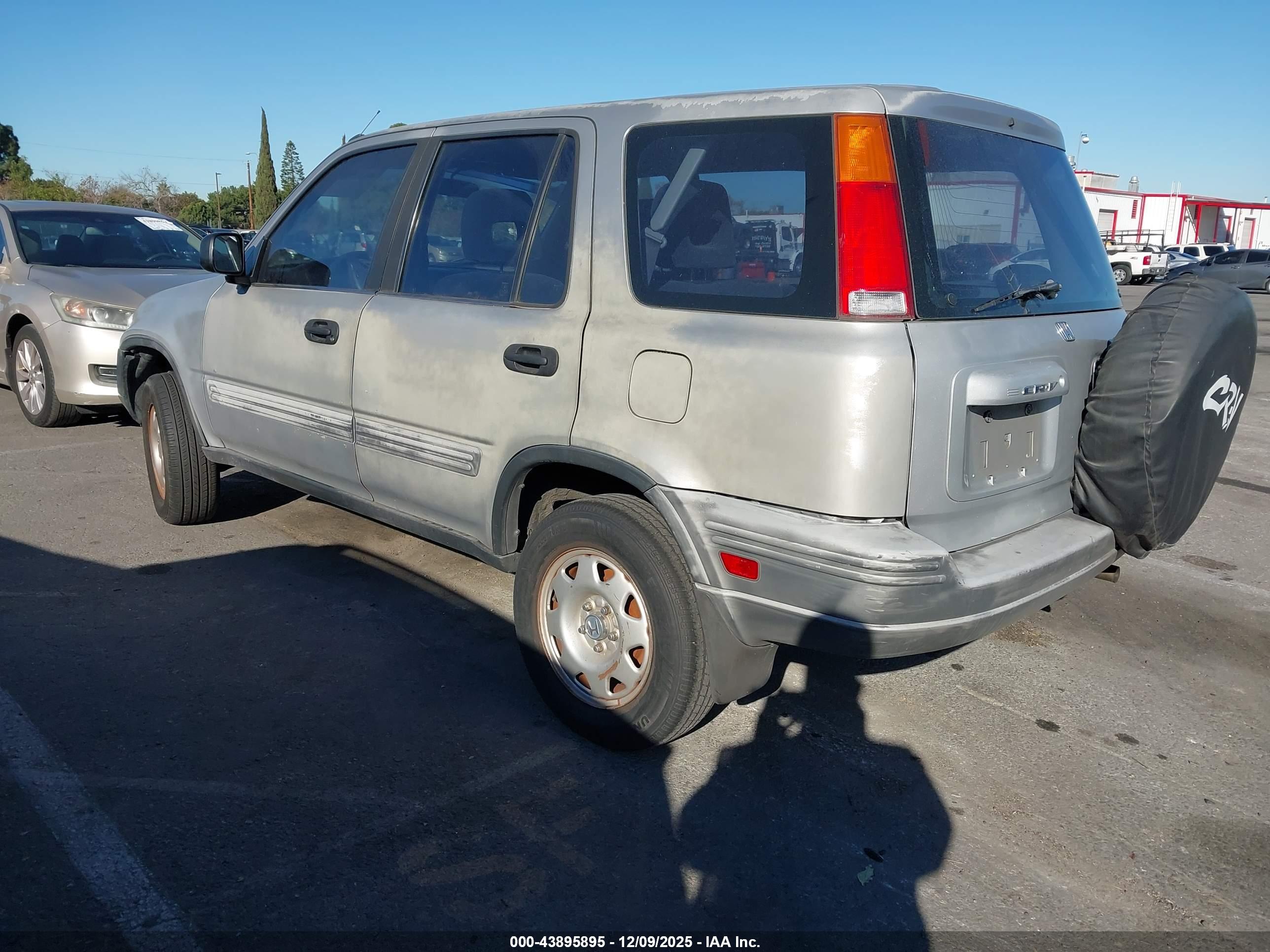 HONDA CR-V image 3