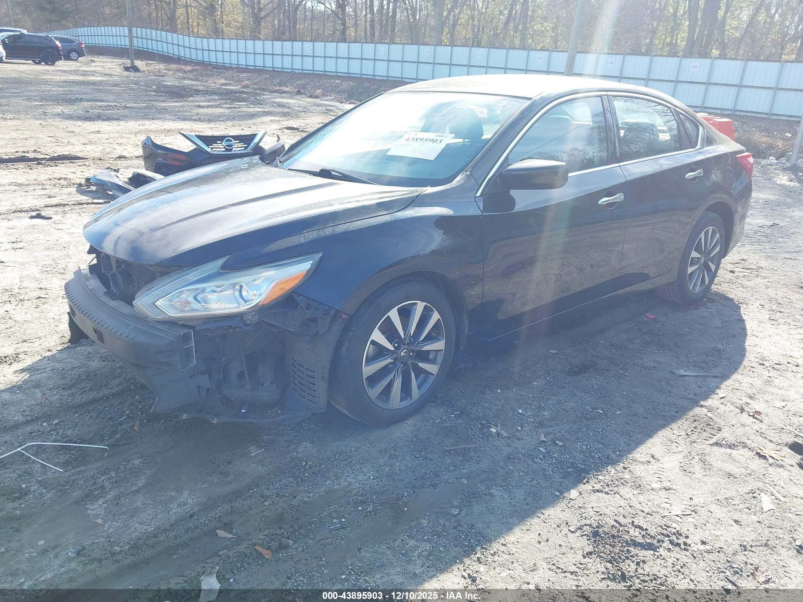 NISSAN ALTIMA image 2