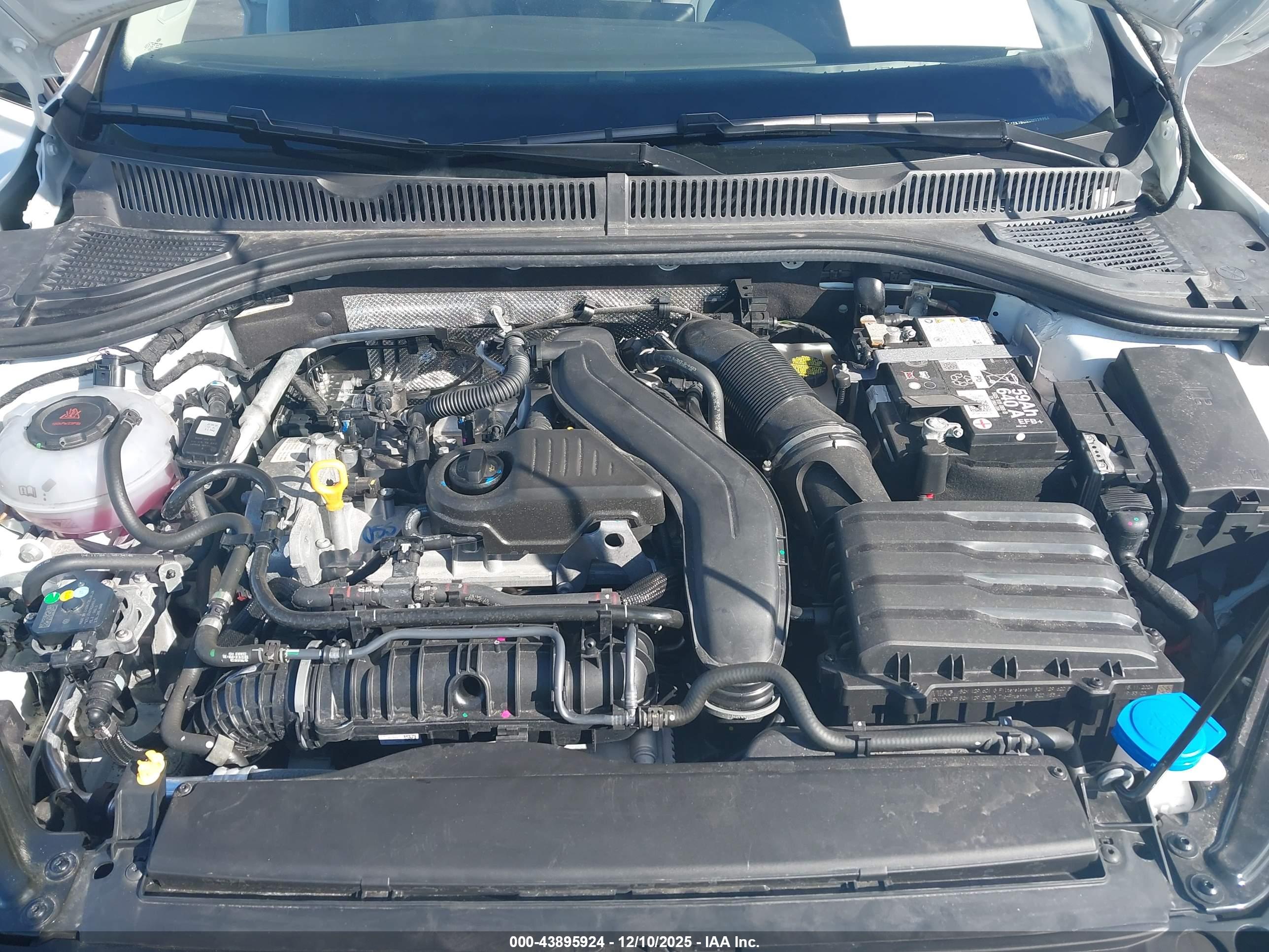 VOLKSWAGEN JETTA image 10