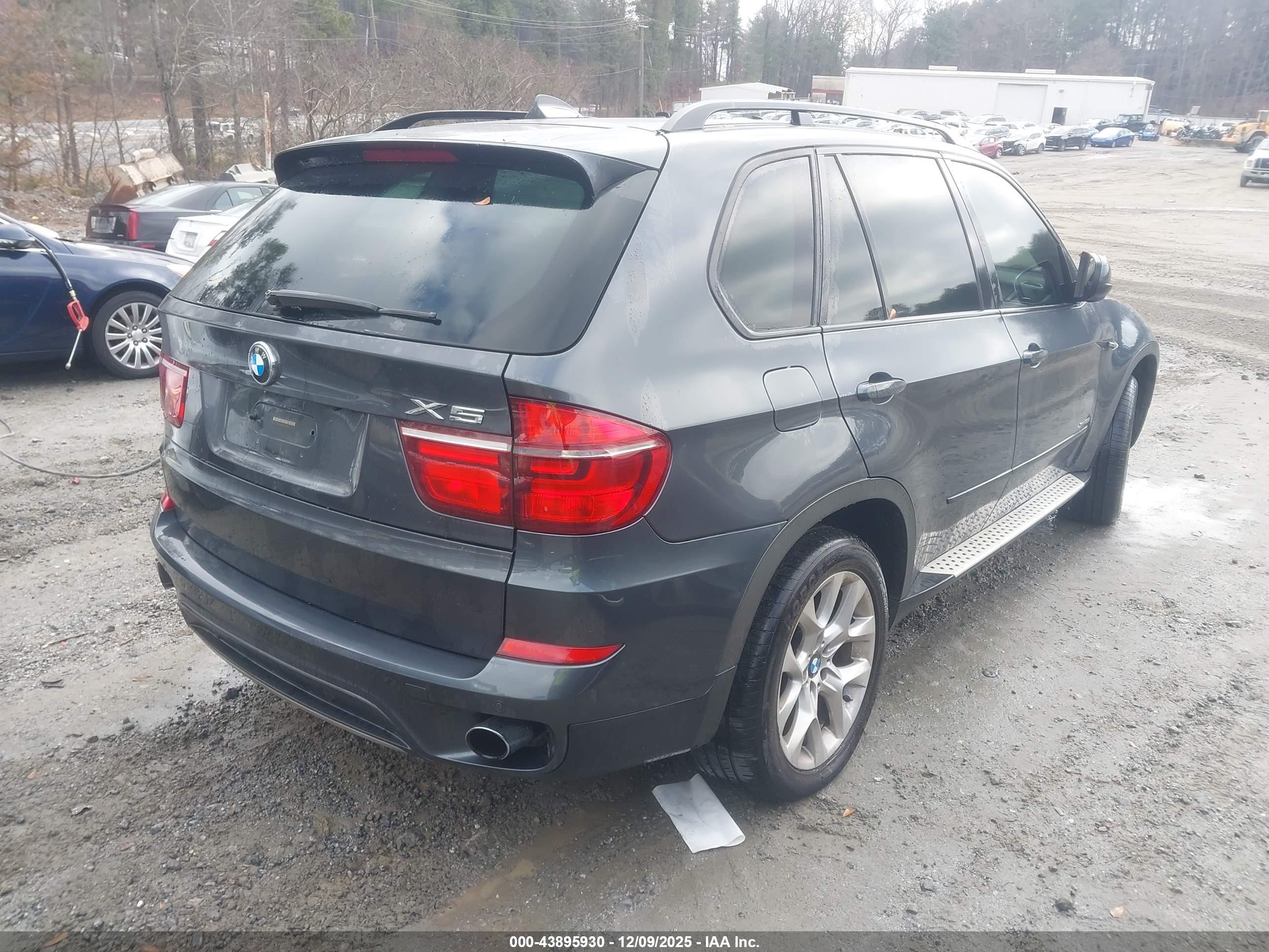 BMW X5 image 4