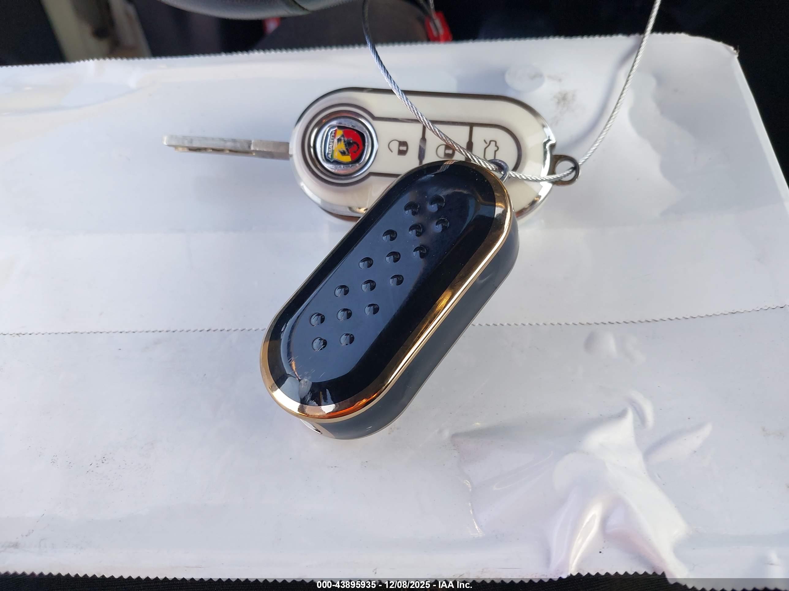 FIAT 500 image 11