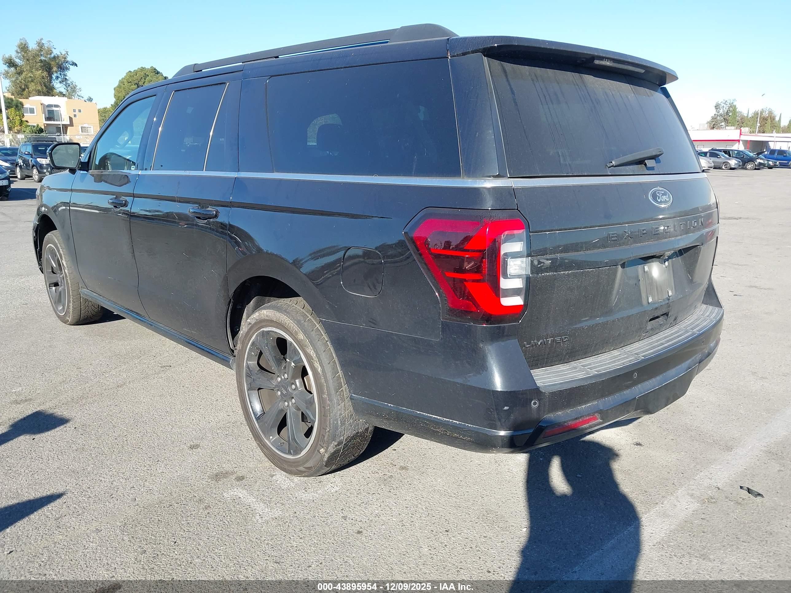 FORD EXPEDITION image 3