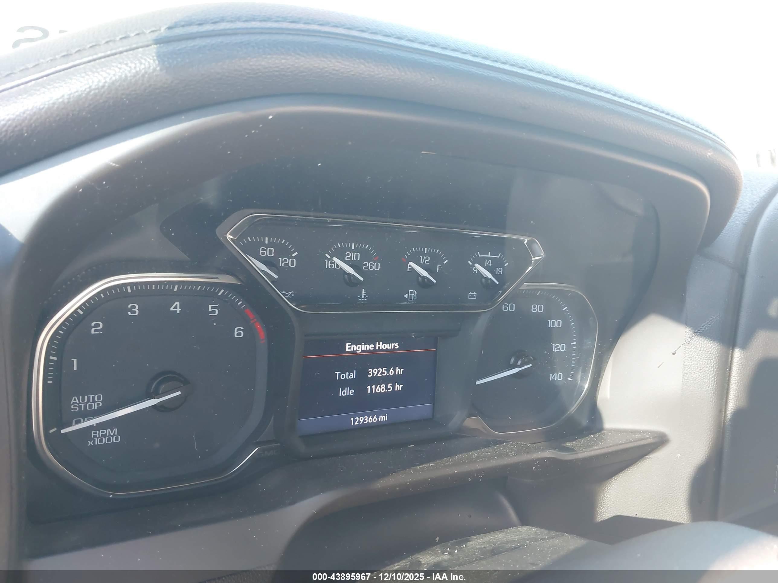 GMC SIERRA image 7
