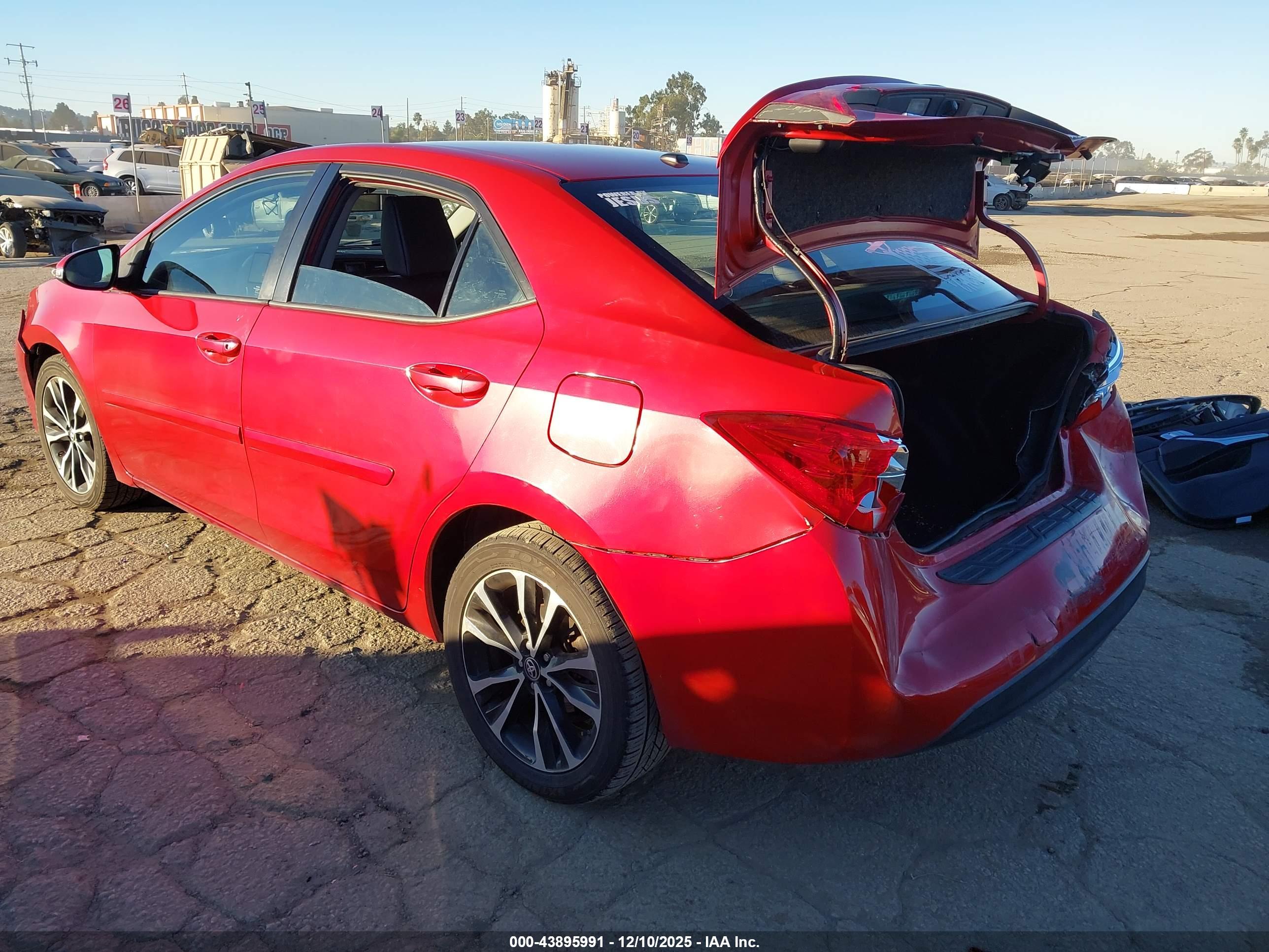 TOYOTA COROLLA image 3