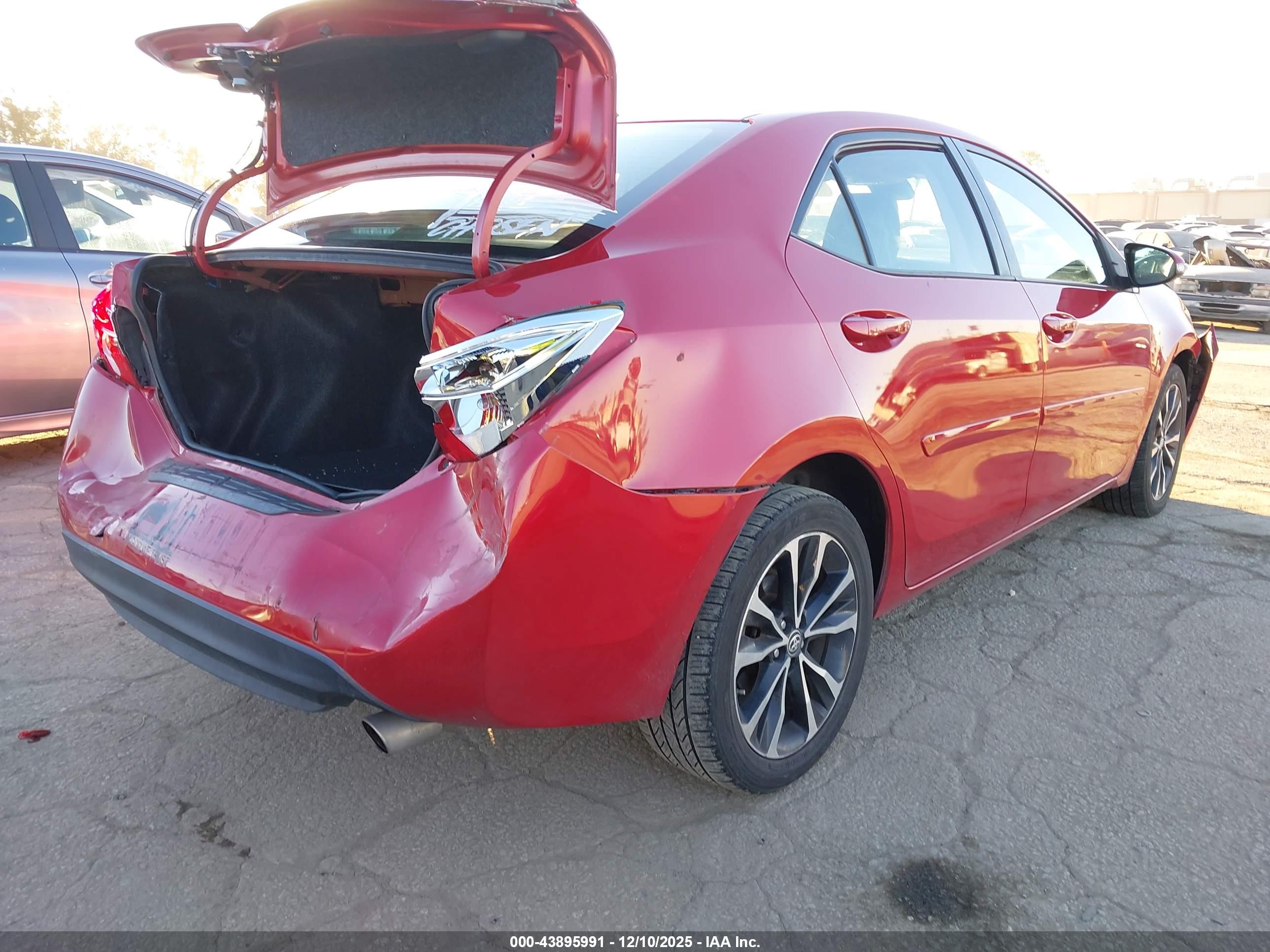 TOYOTA COROLLA image 4