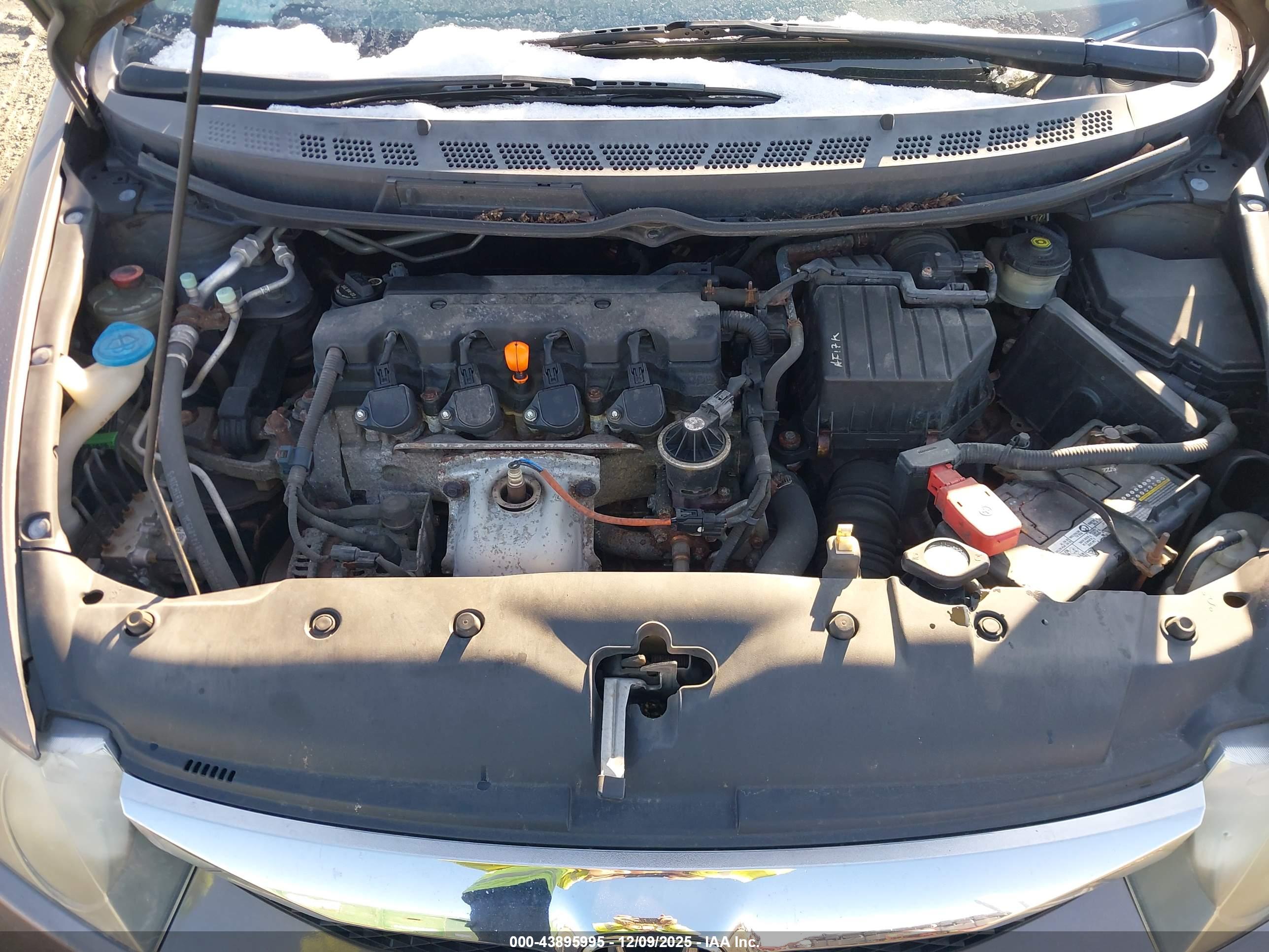 HONDA CIVIC image 10