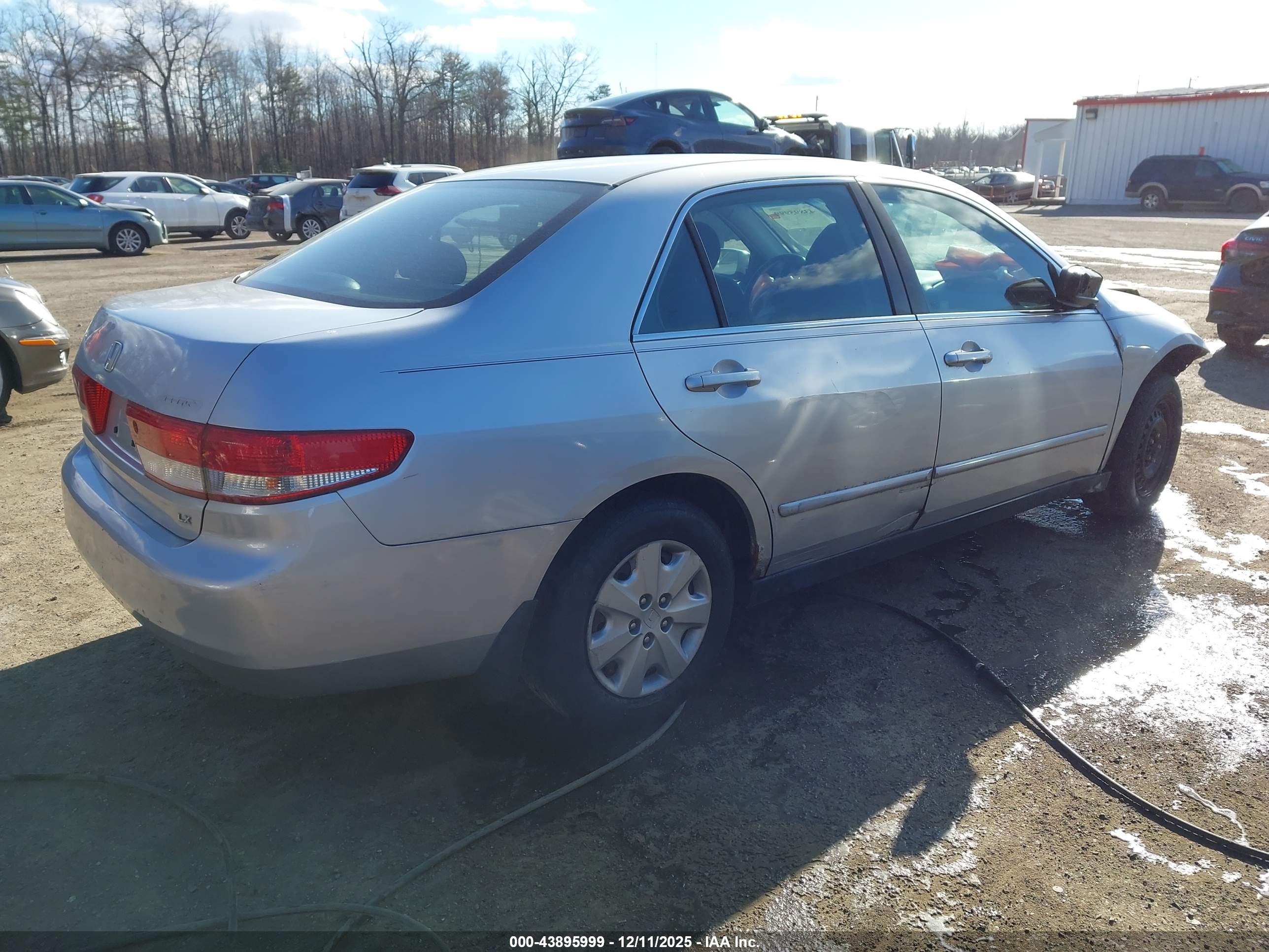 HONDA ACCORD image 4