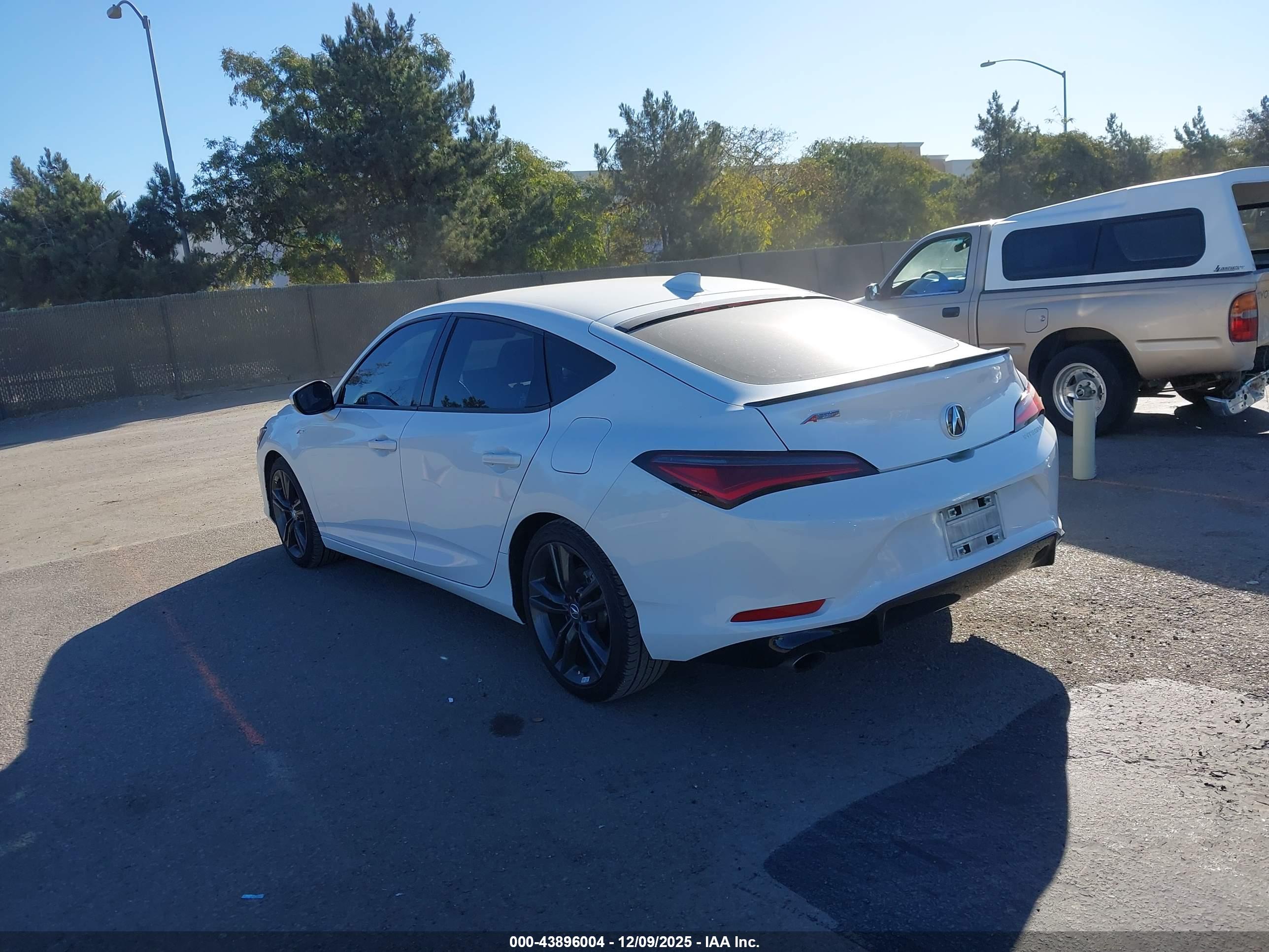 ACURA INTEGRA image 3