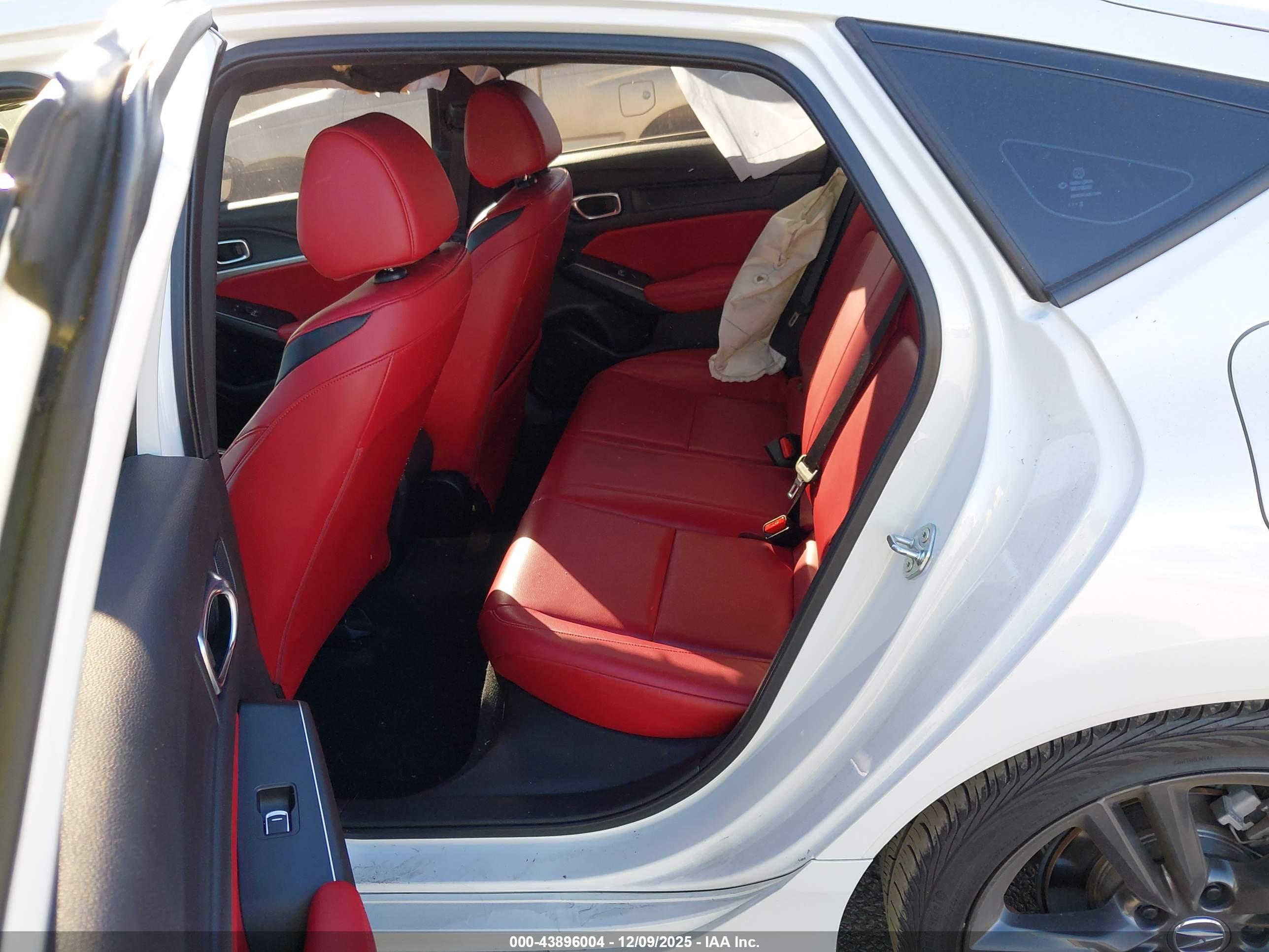 ACURA INTEGRA image 8