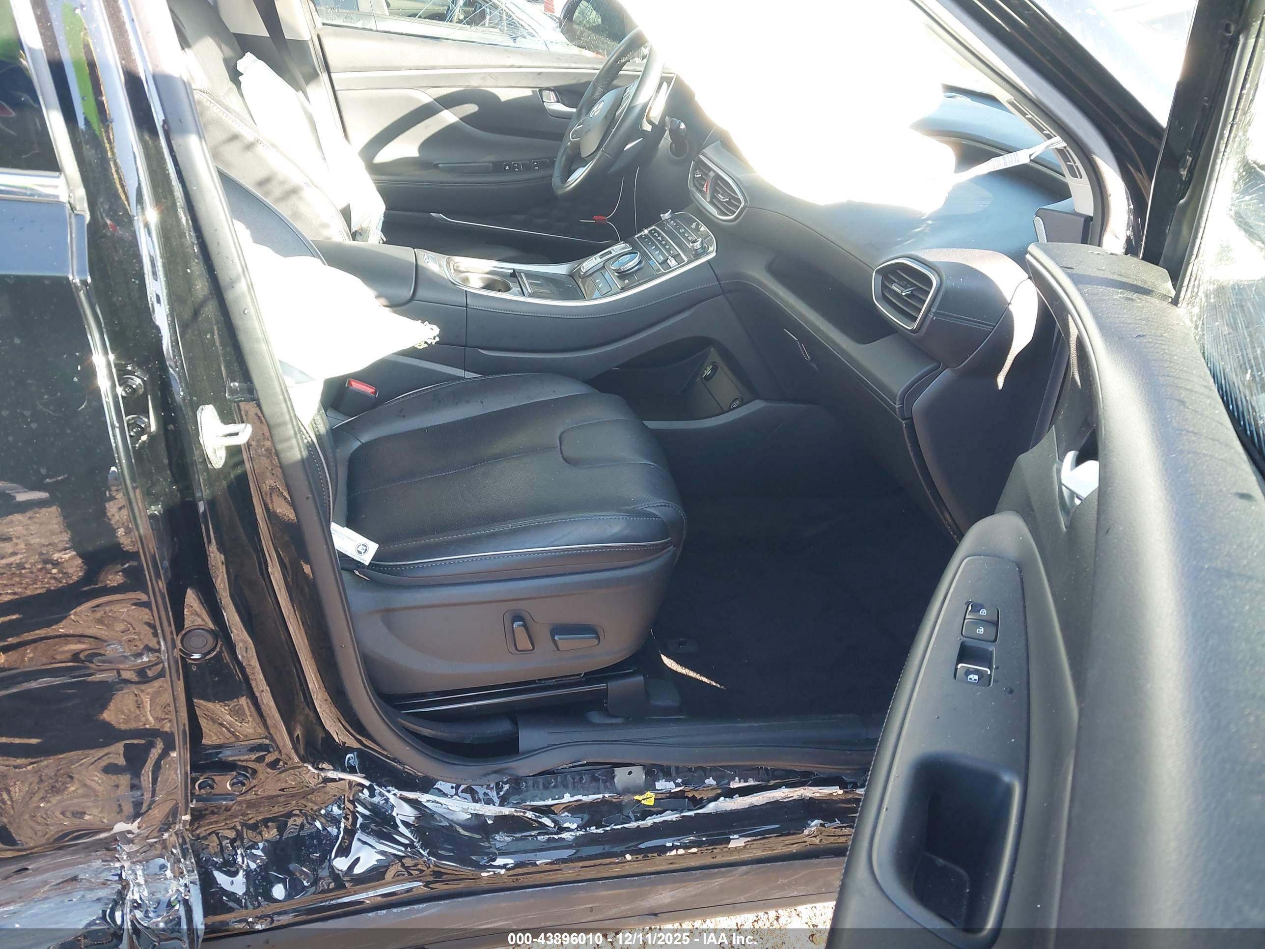 HYUNDAI SANTA image 5