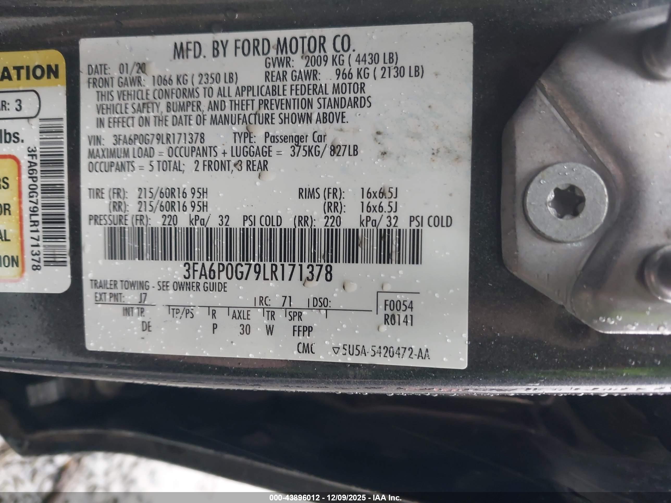 FORD FUSION image 9