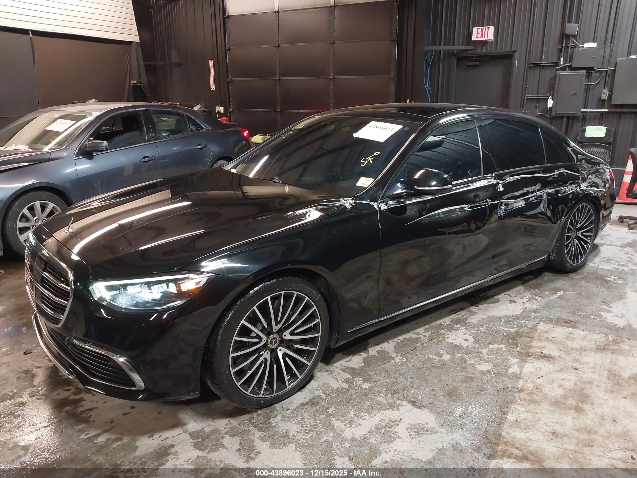 MERCEDES-BENZ S image 2