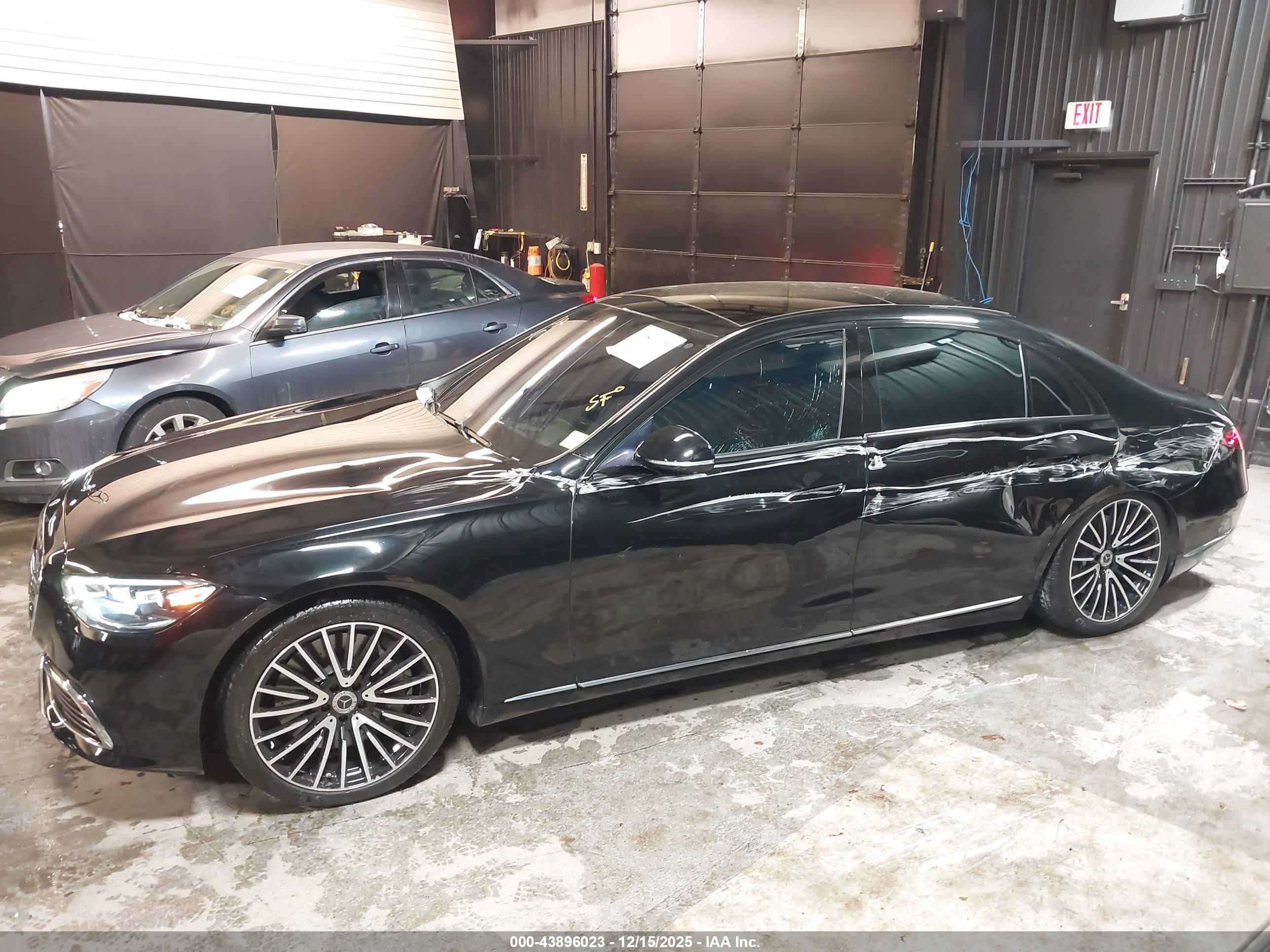 MERCEDES-BENZ S image 6