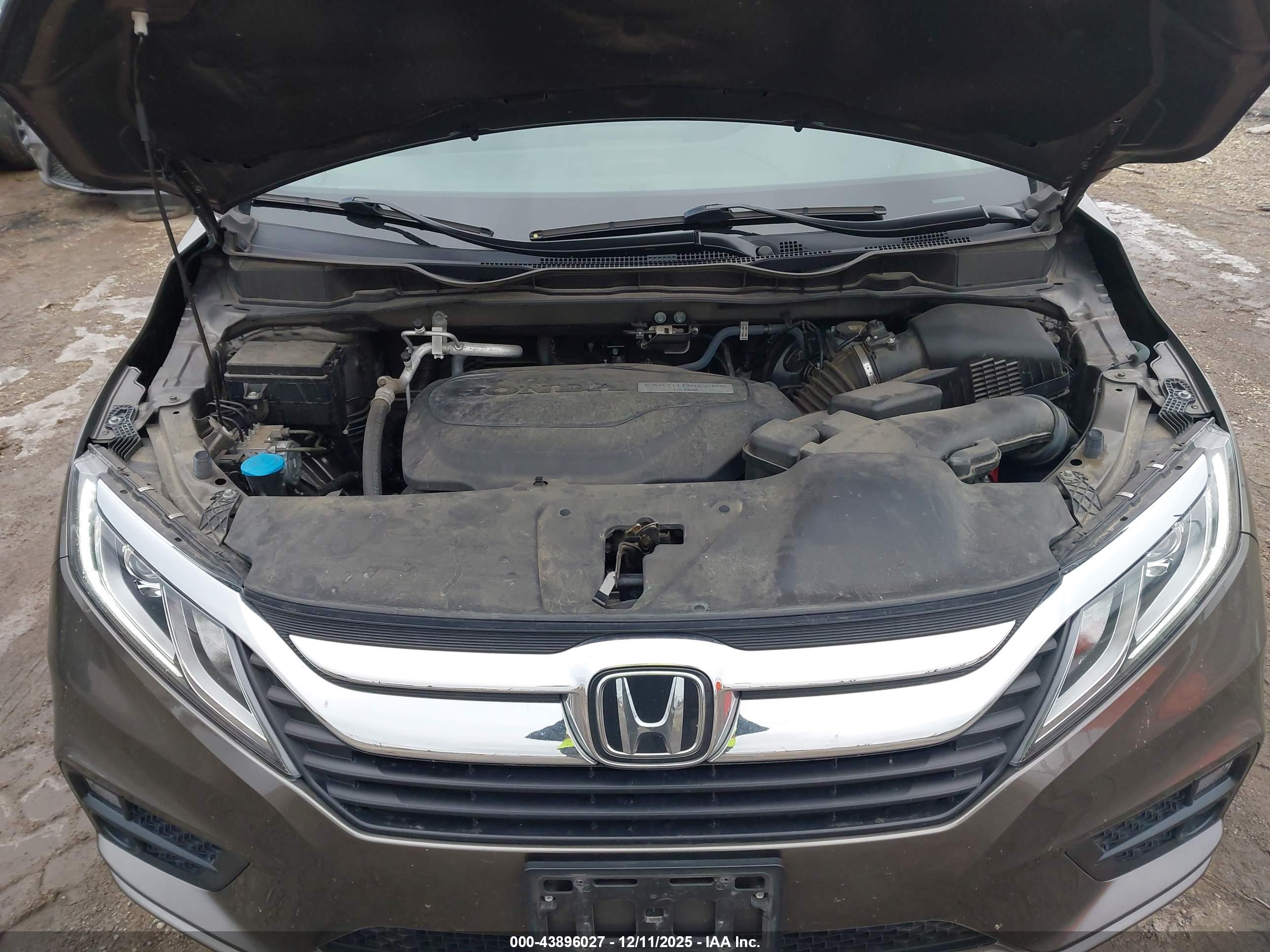 HONDA ODYSSEY image 10
