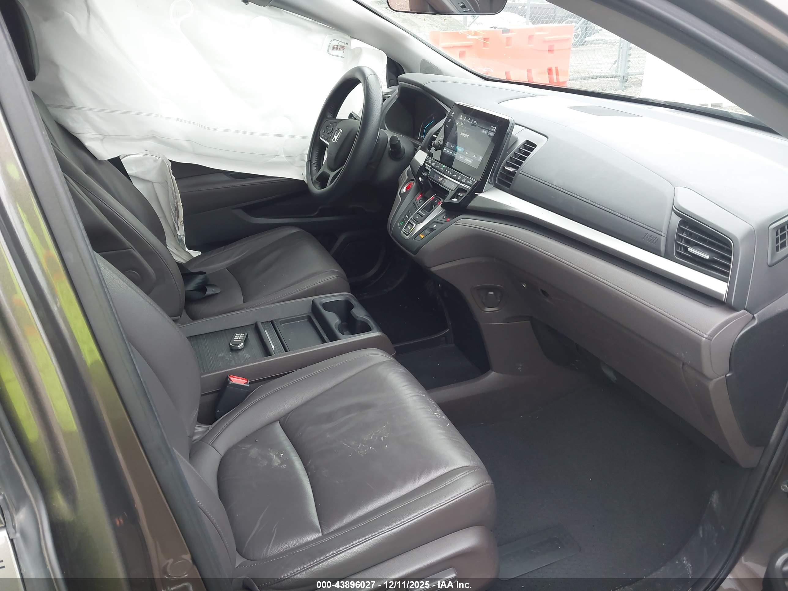 HONDA ODYSSEY image 5