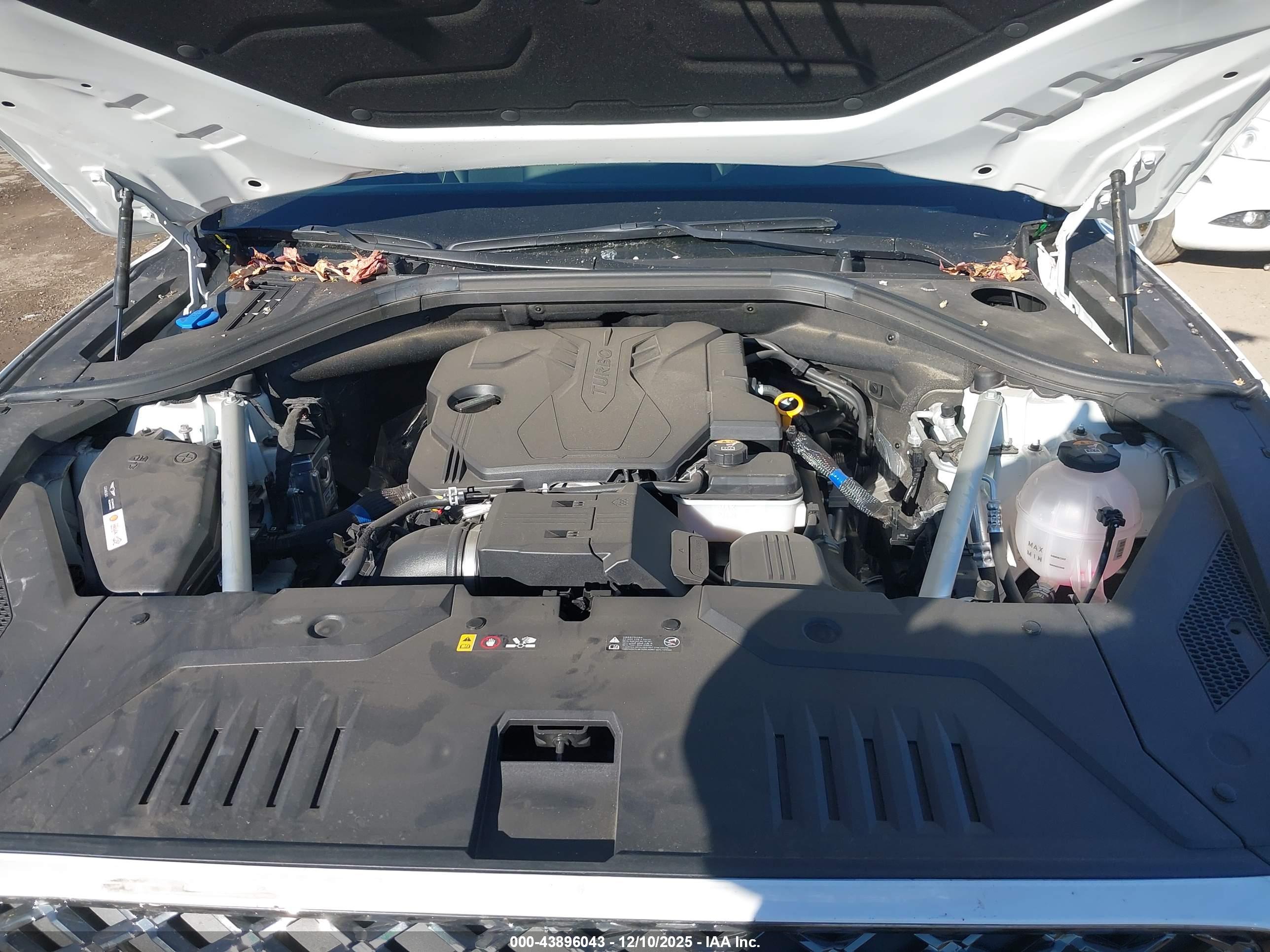 GENESIS GV70 image 10