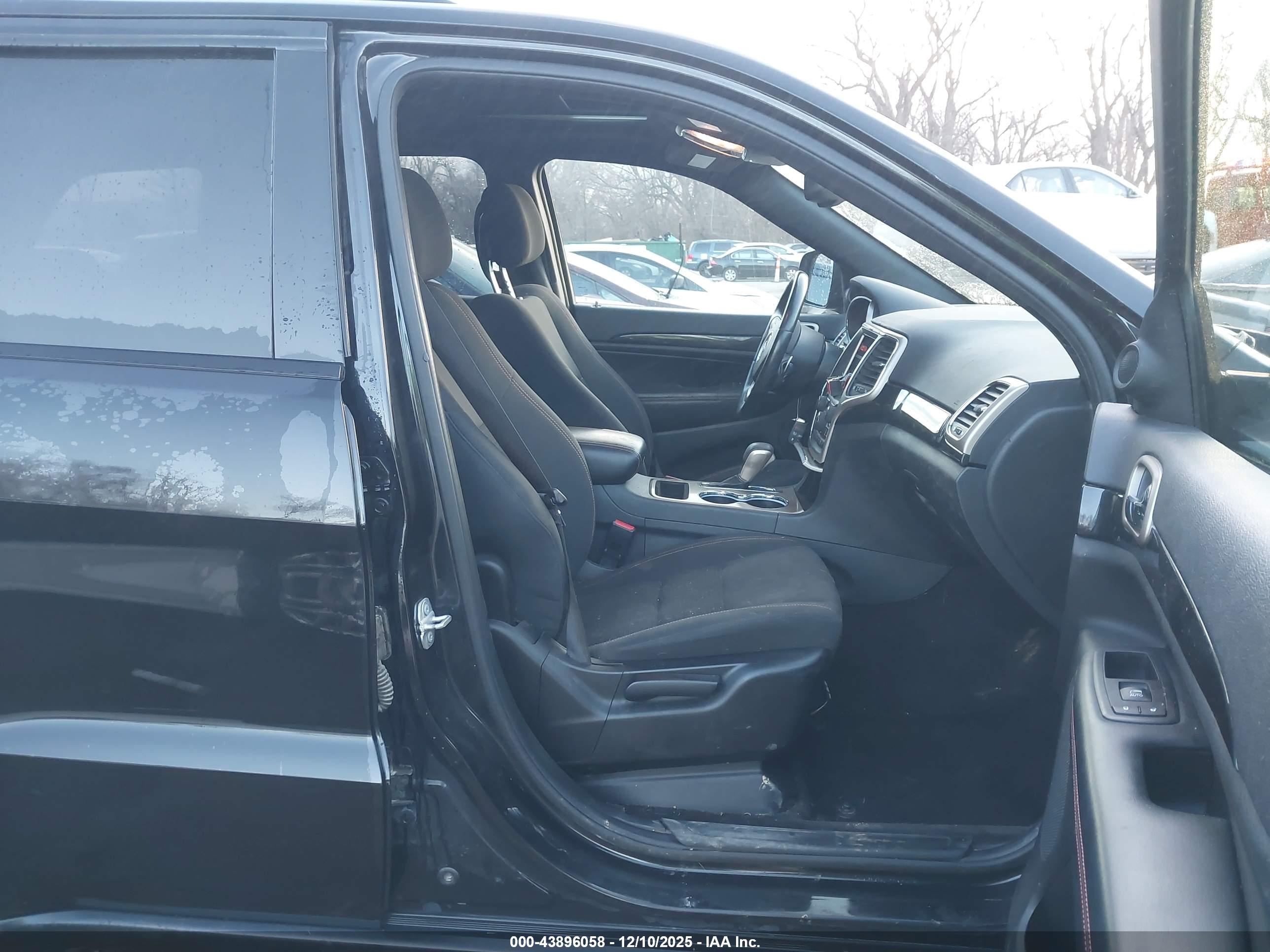 JEEP GRAND image 5