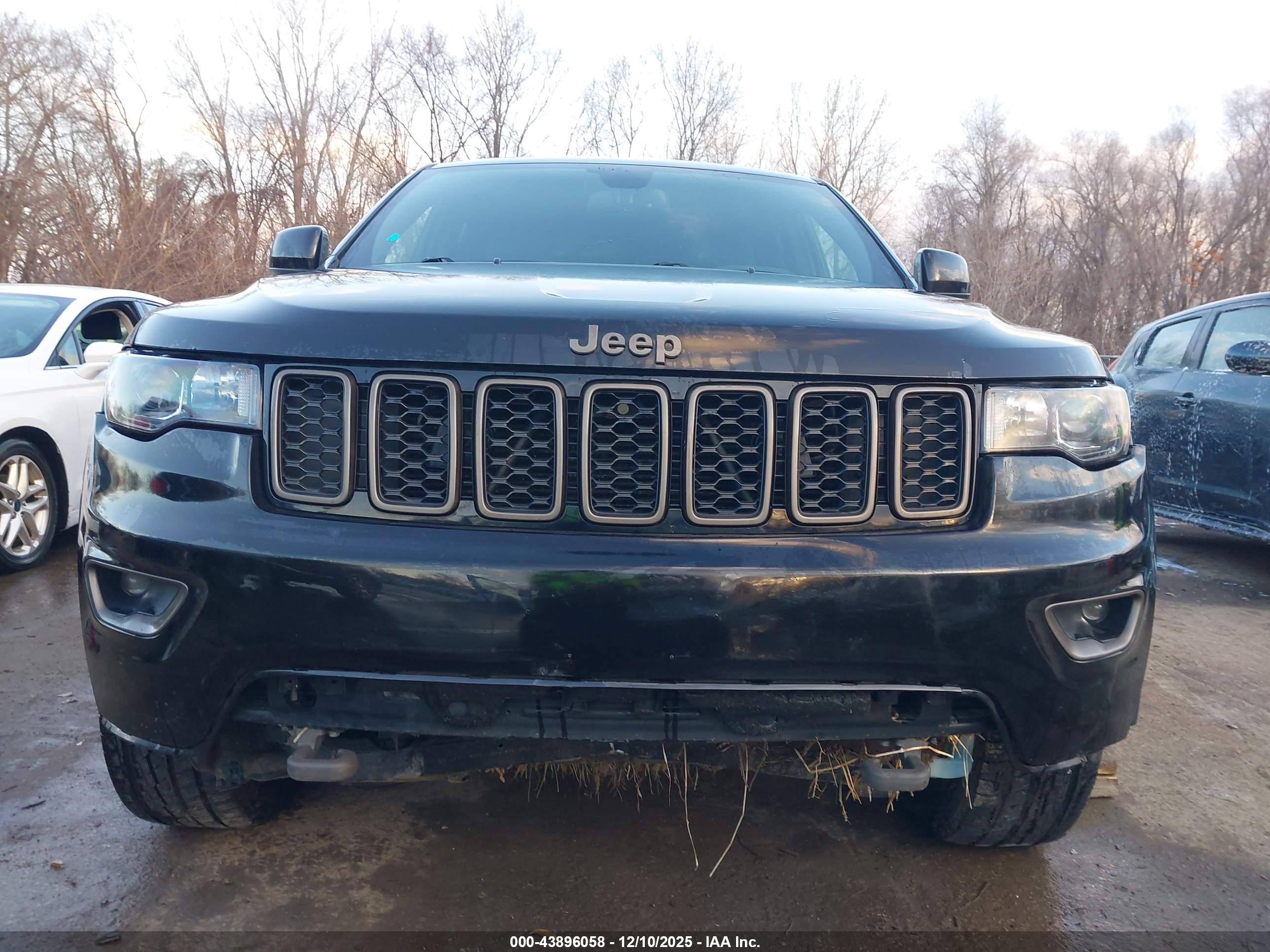JEEP GRAND image 6