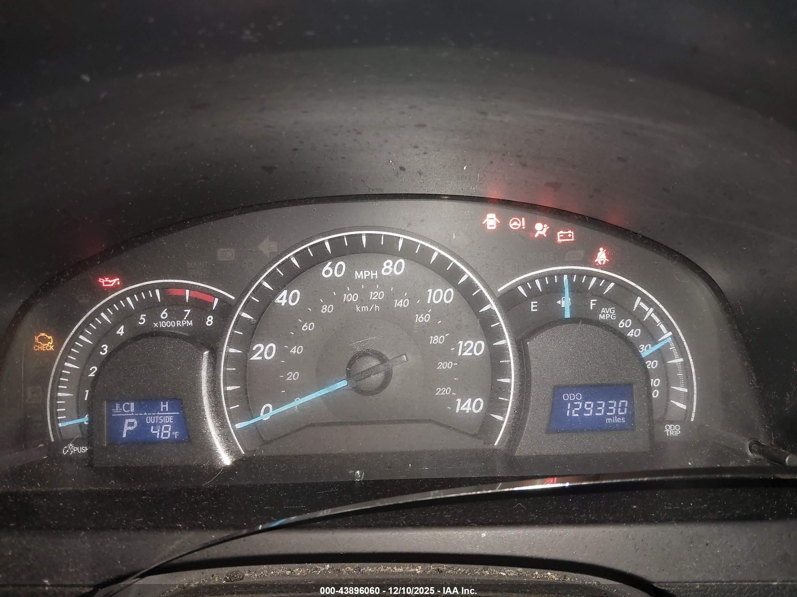 TOYOTA CAMRY image 7