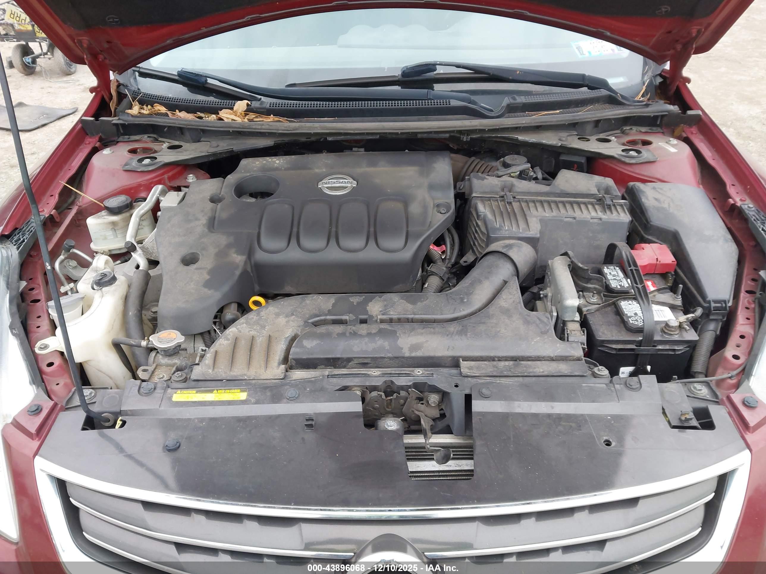 NISSAN ALTIMA image 10