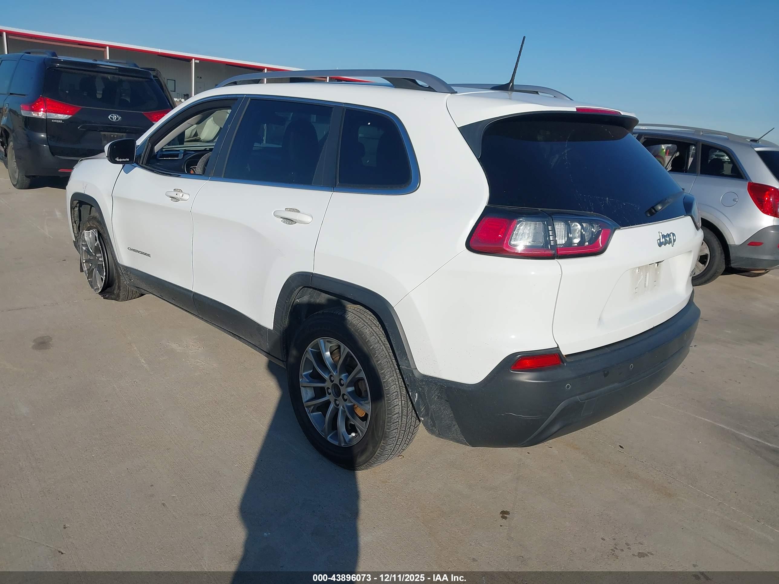 JEEP CHEROKEE image 3