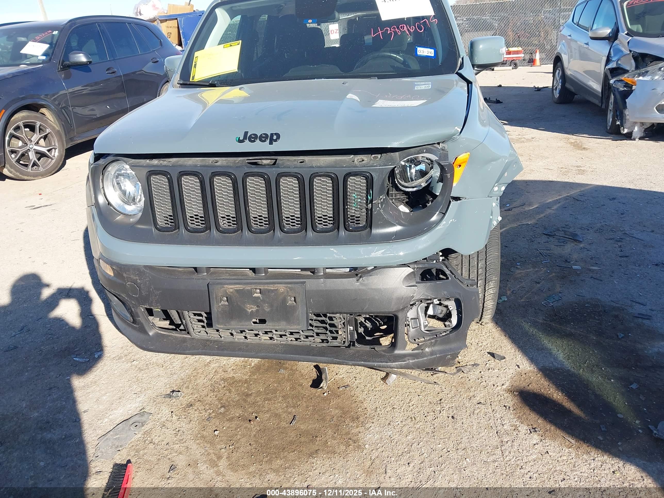 JEEP RENEGADE image 6