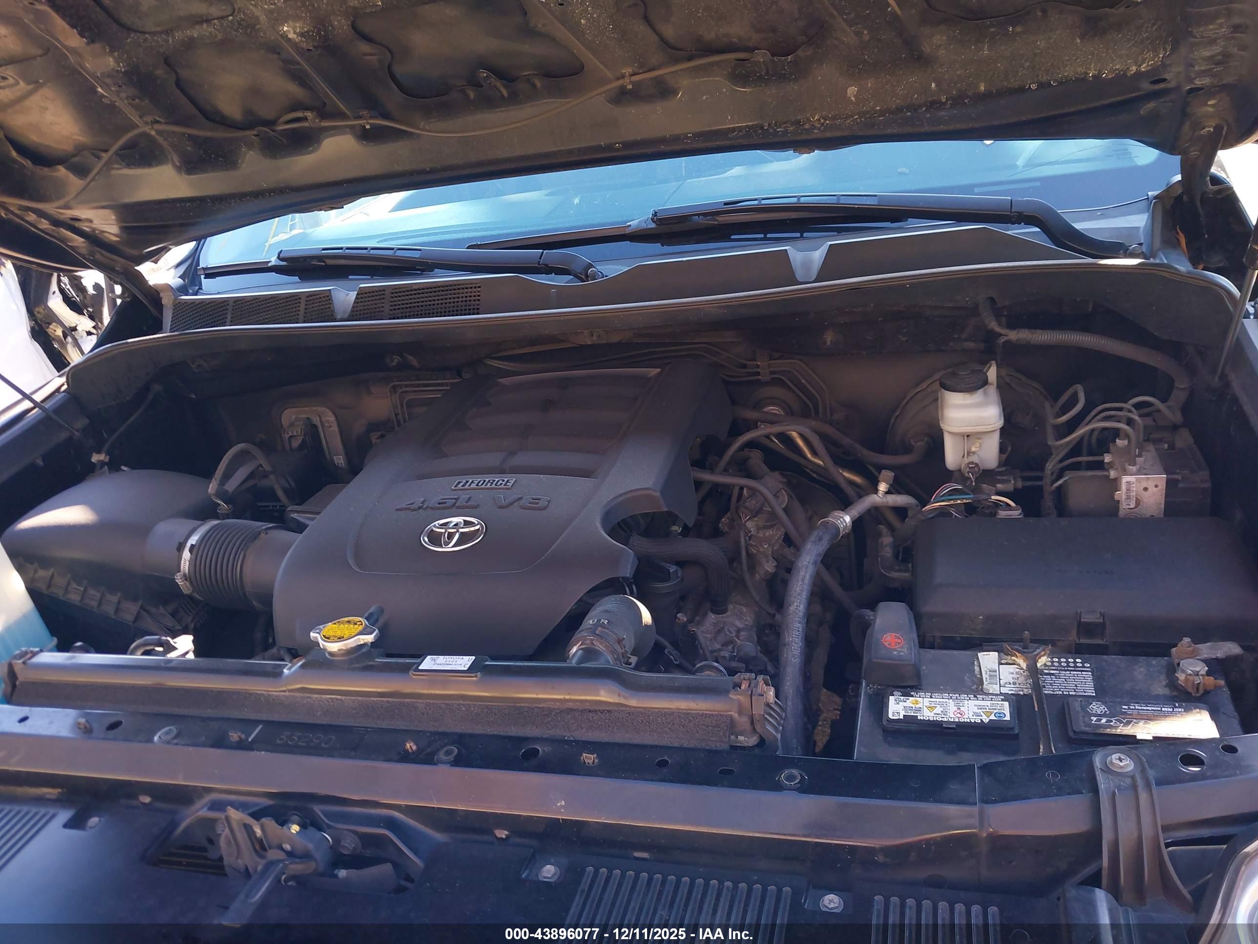 TOYOTA TUNDRA image 10