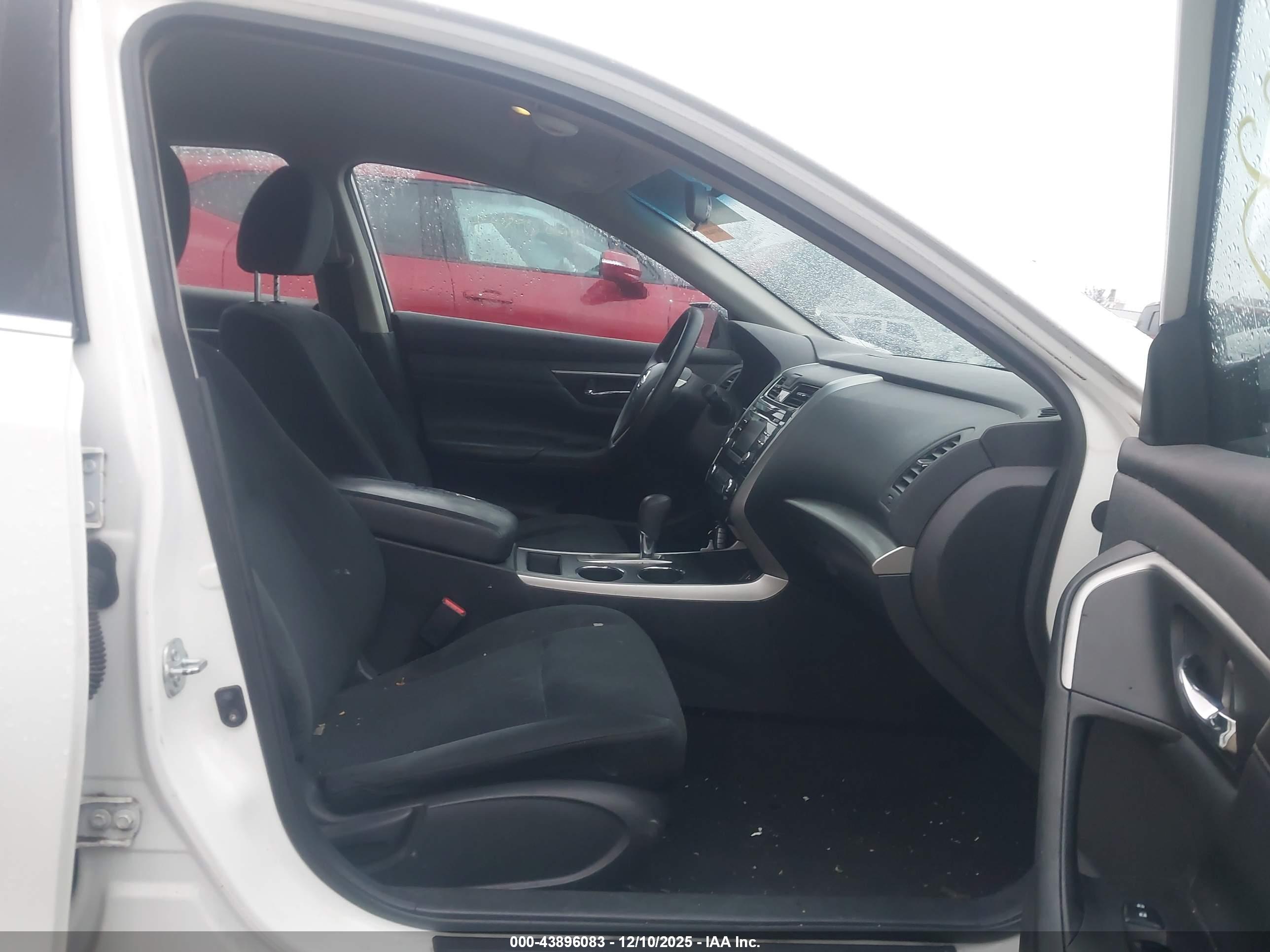 NISSAN ALTIMA image 5
