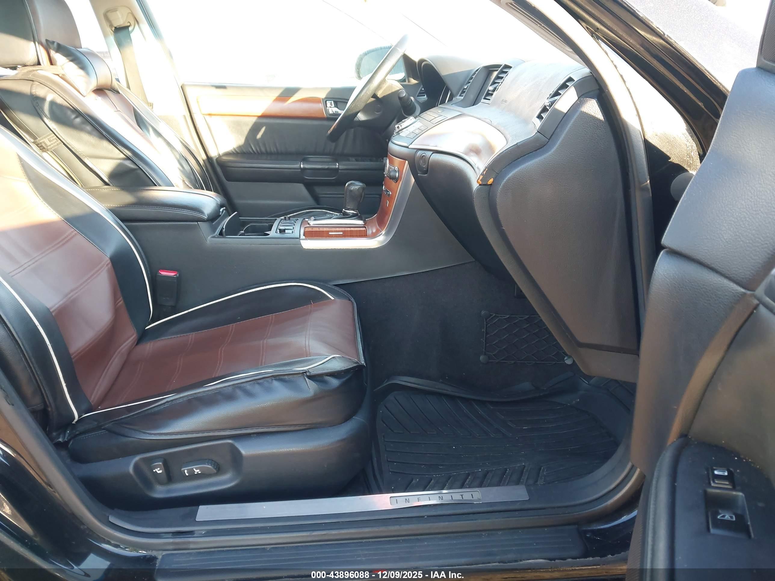 INFINITI M35X image 5