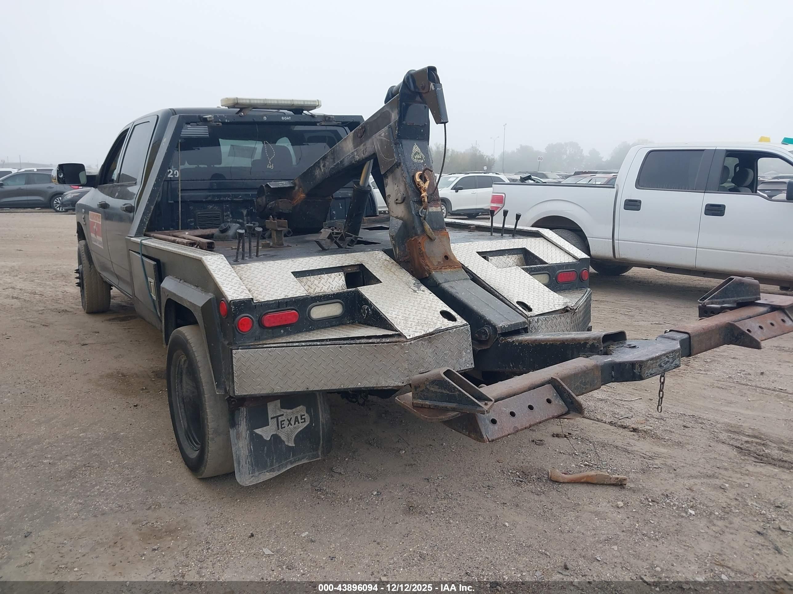 RAM 3500 image 3