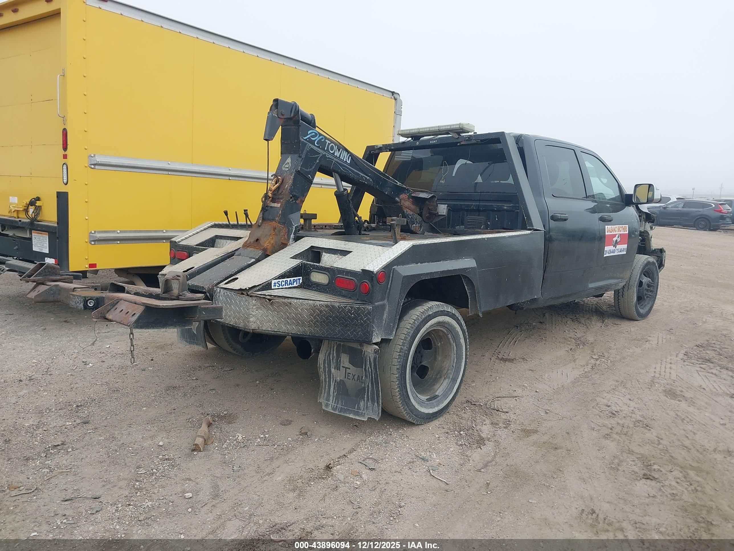RAM 3500 image 4