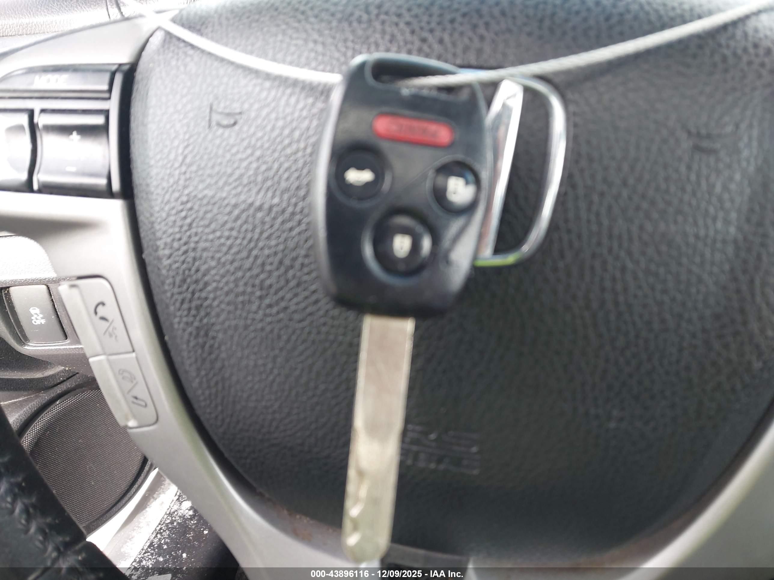 HONDA ACCORD image 11