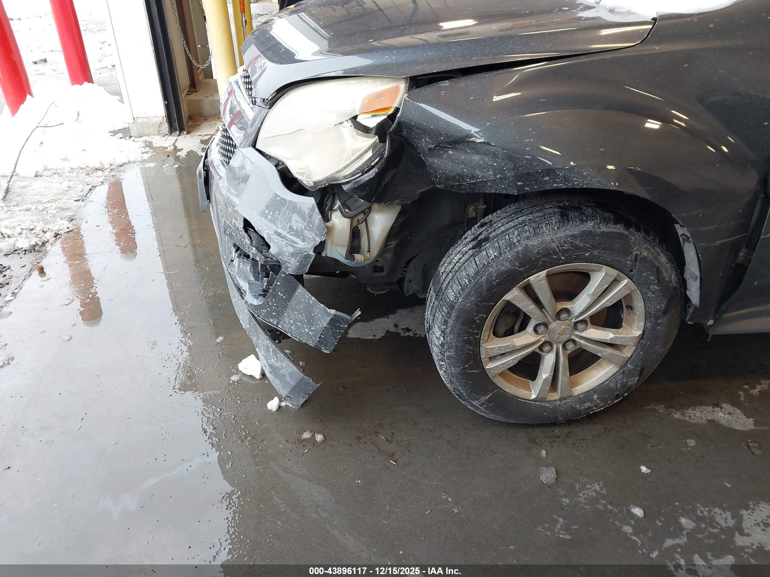 CHEVROLET EQUINOX image 6