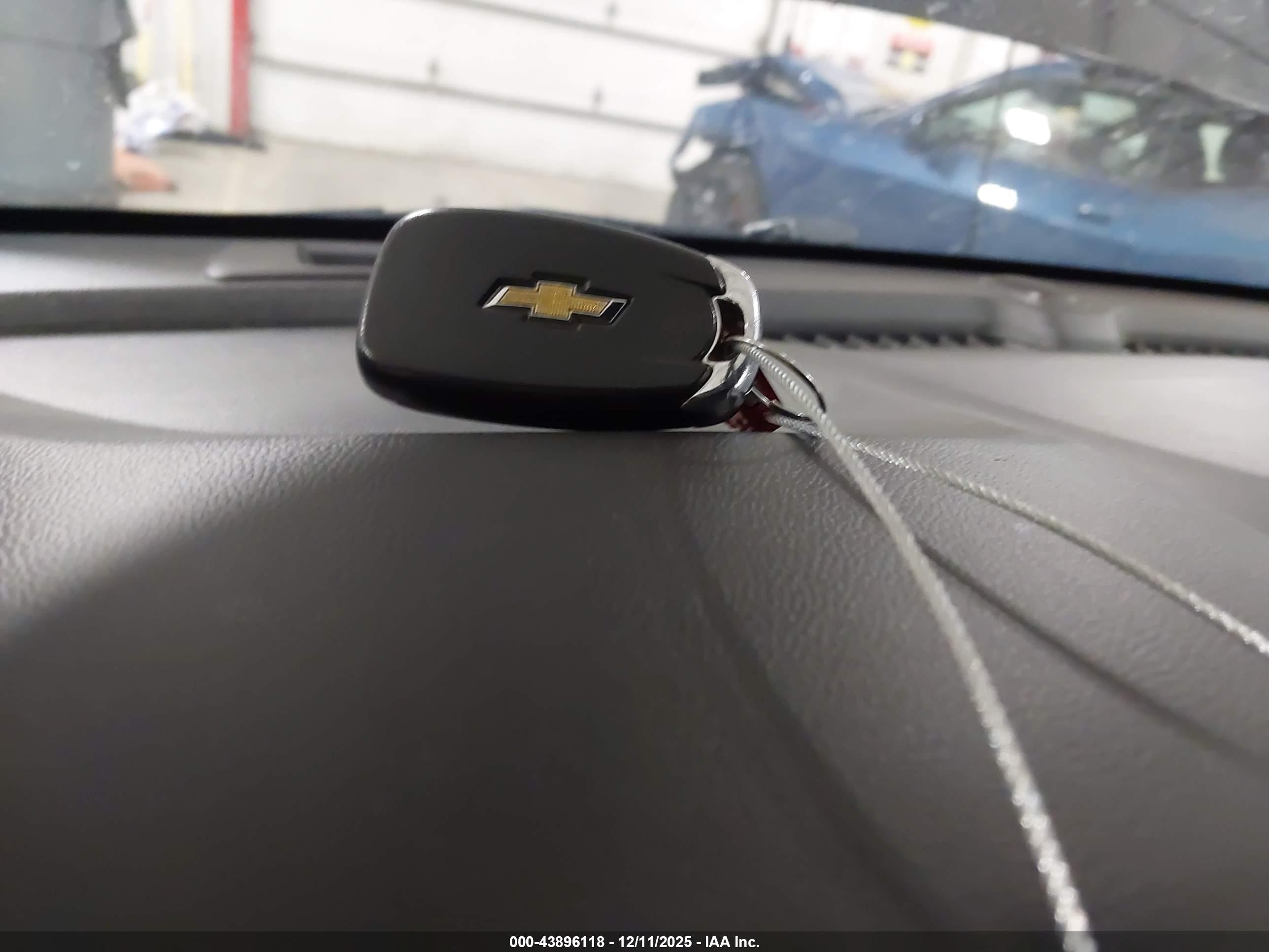 CHEVROLET TRAILBLAZER image 11