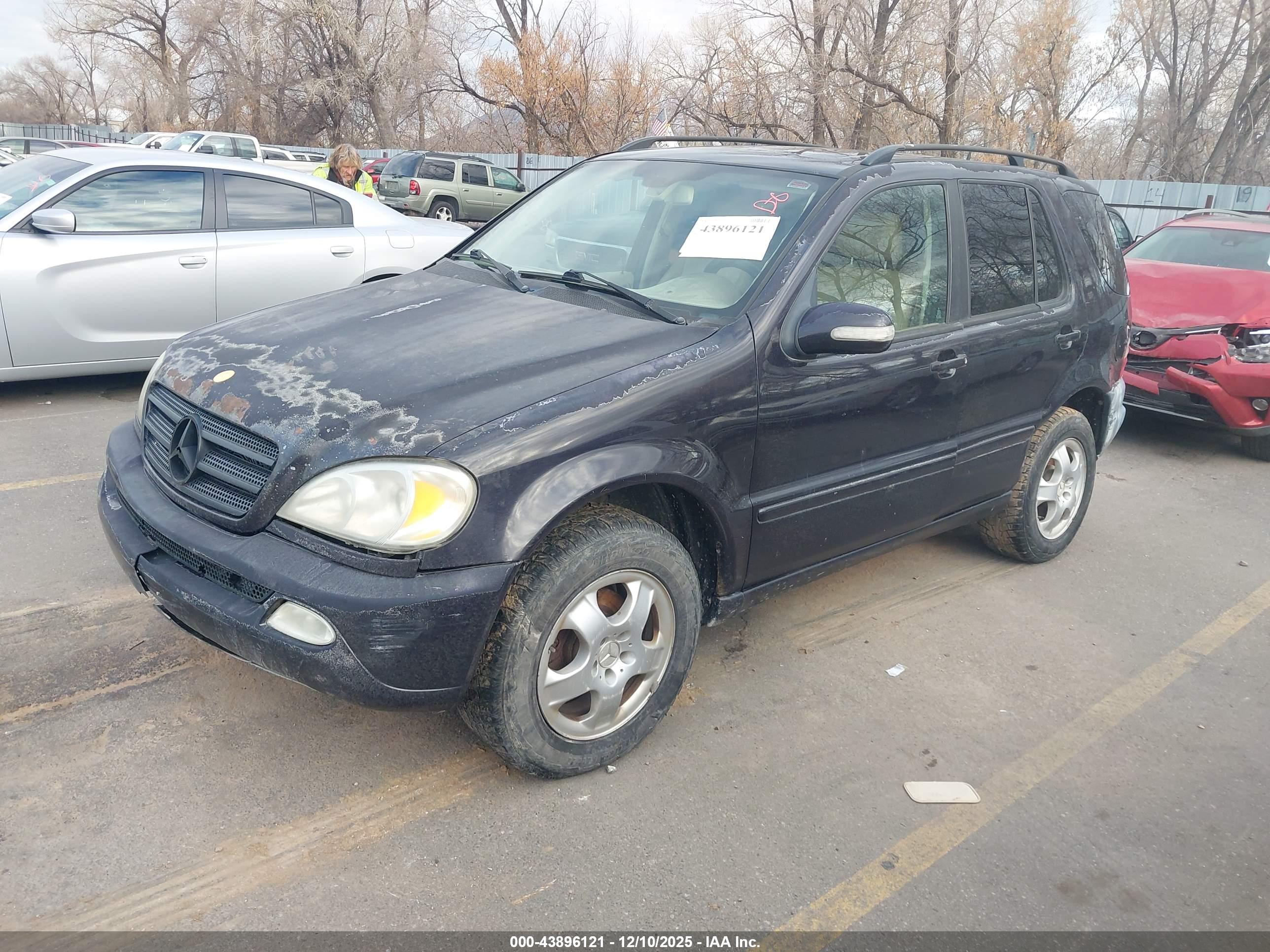 MERCEDES-BENZ ML image 2