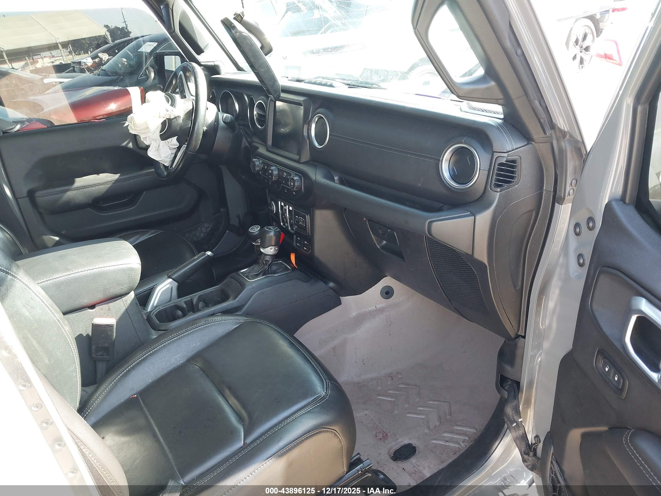 JEEP WRANGLER image 5
