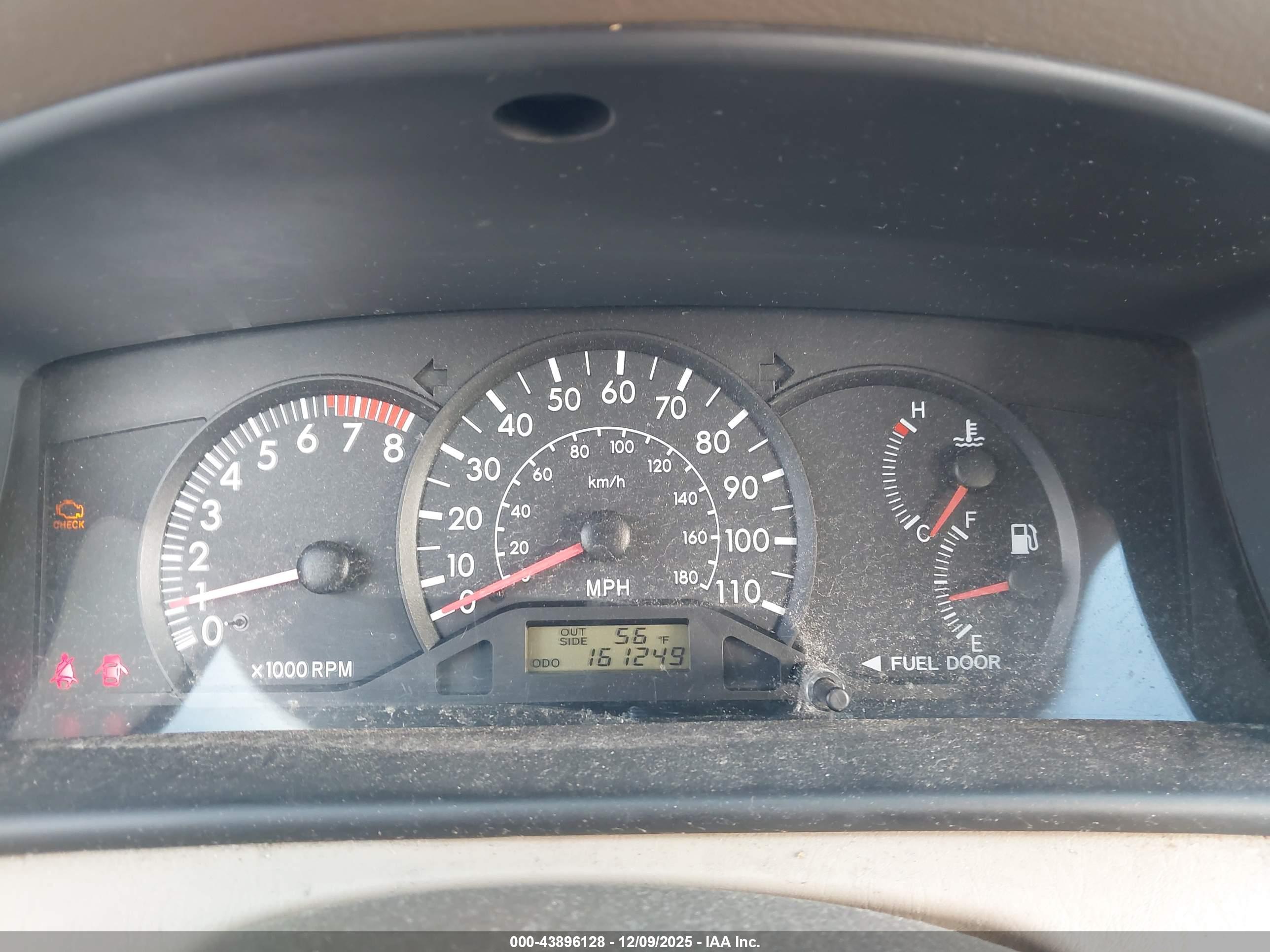 TOYOTA COROLLA image 7