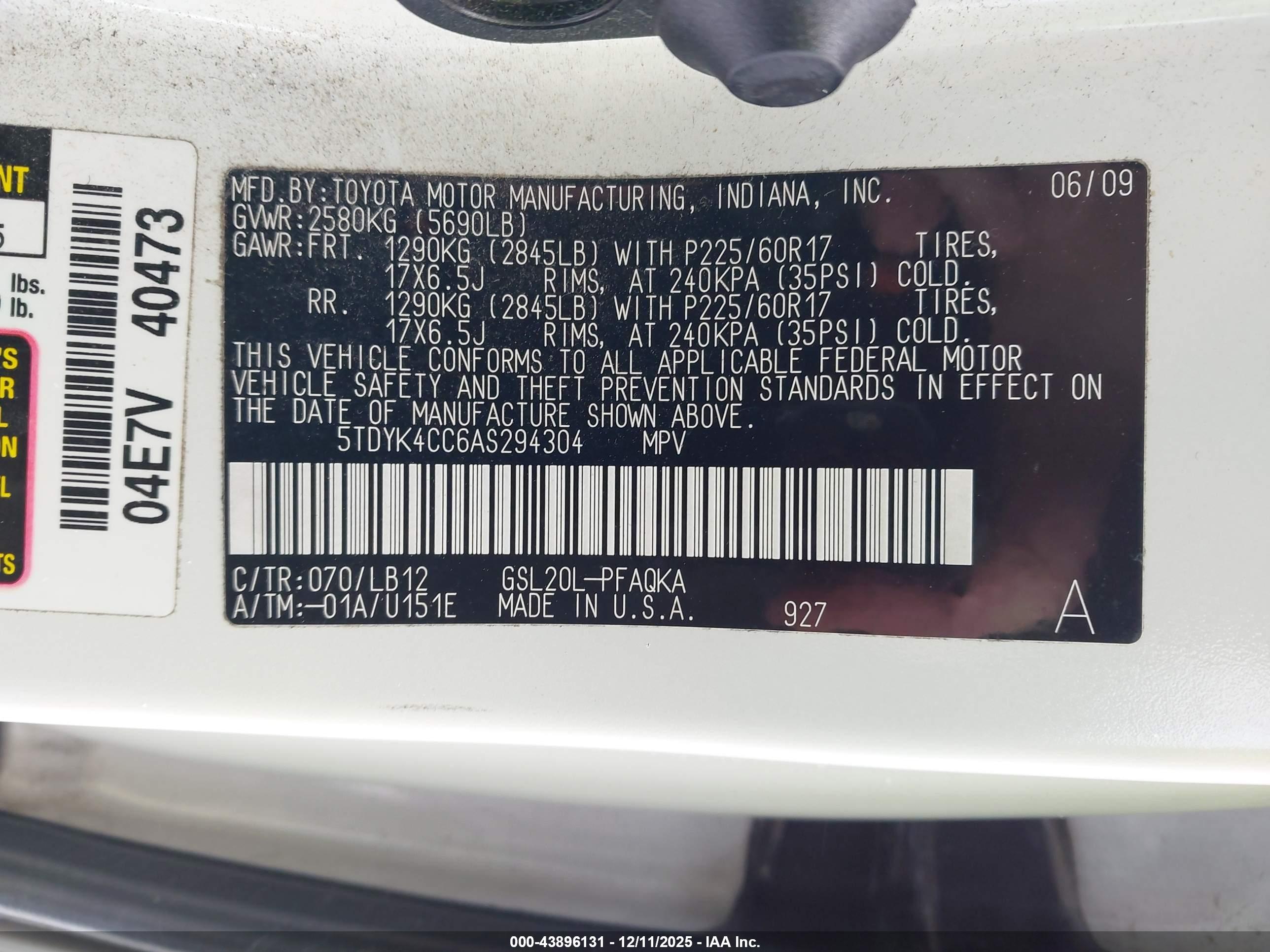 TOYOTA SIENNA image 9