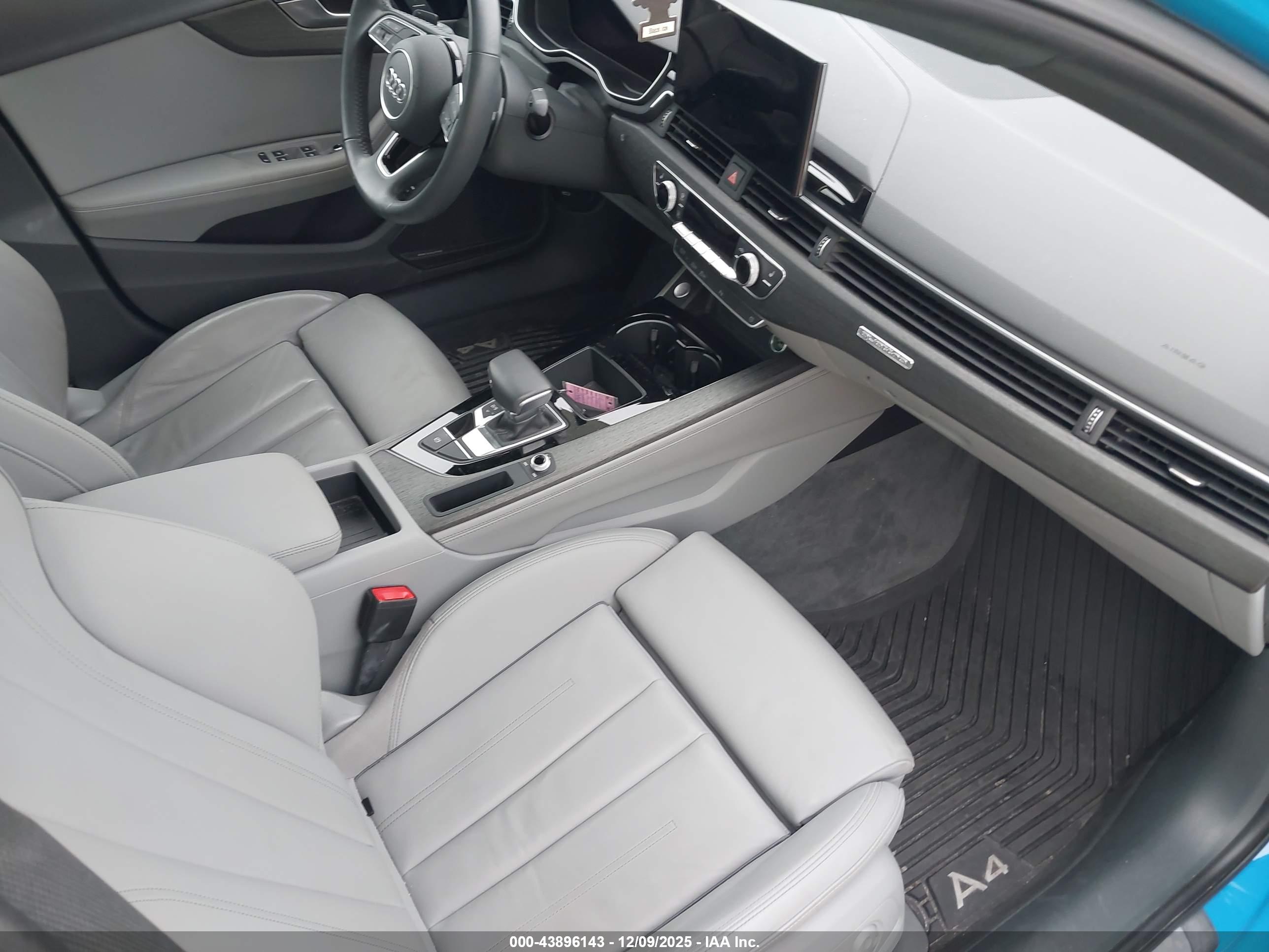 AUDI A4 image 5