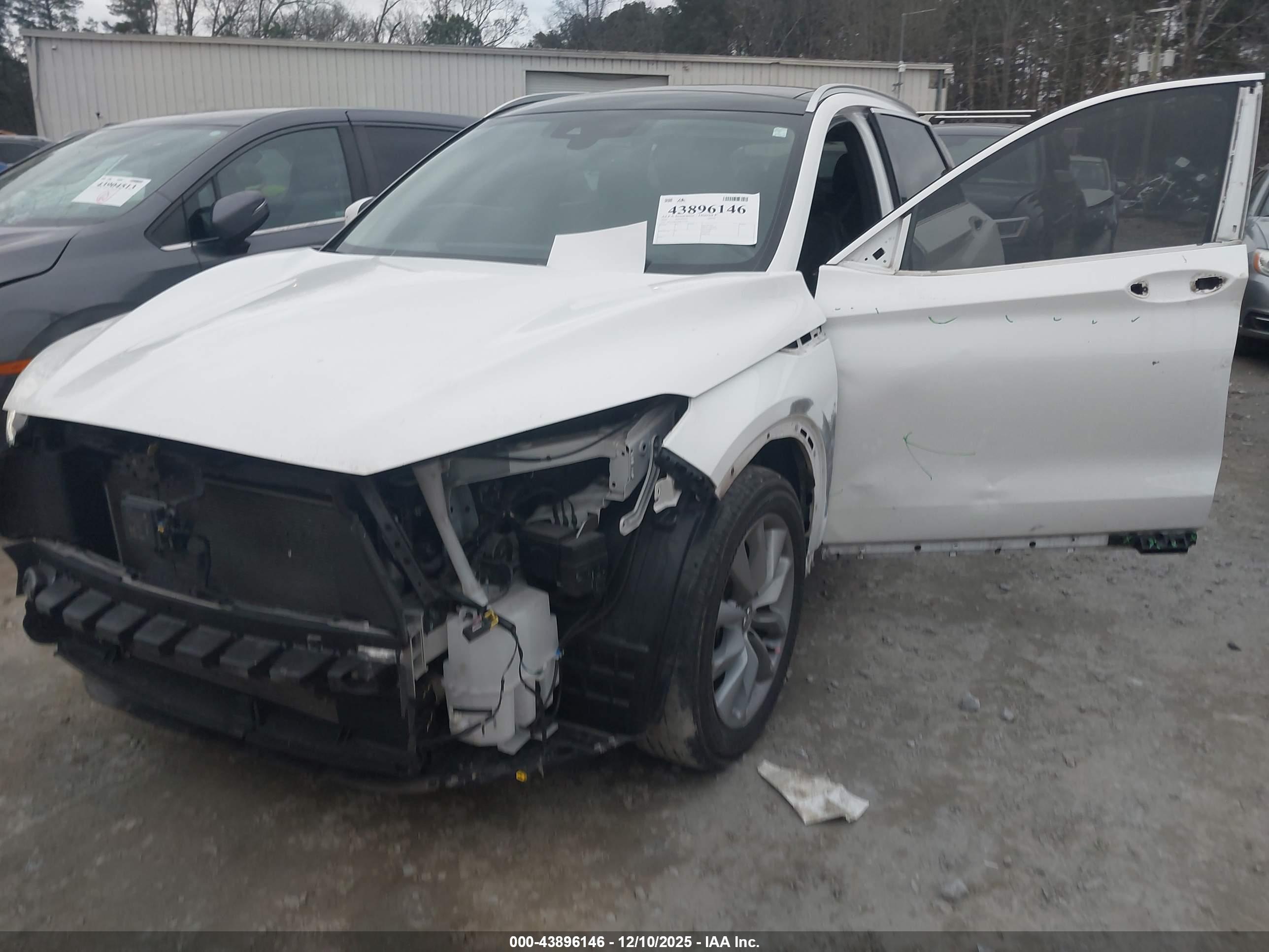 INFINITI QX50 image 6