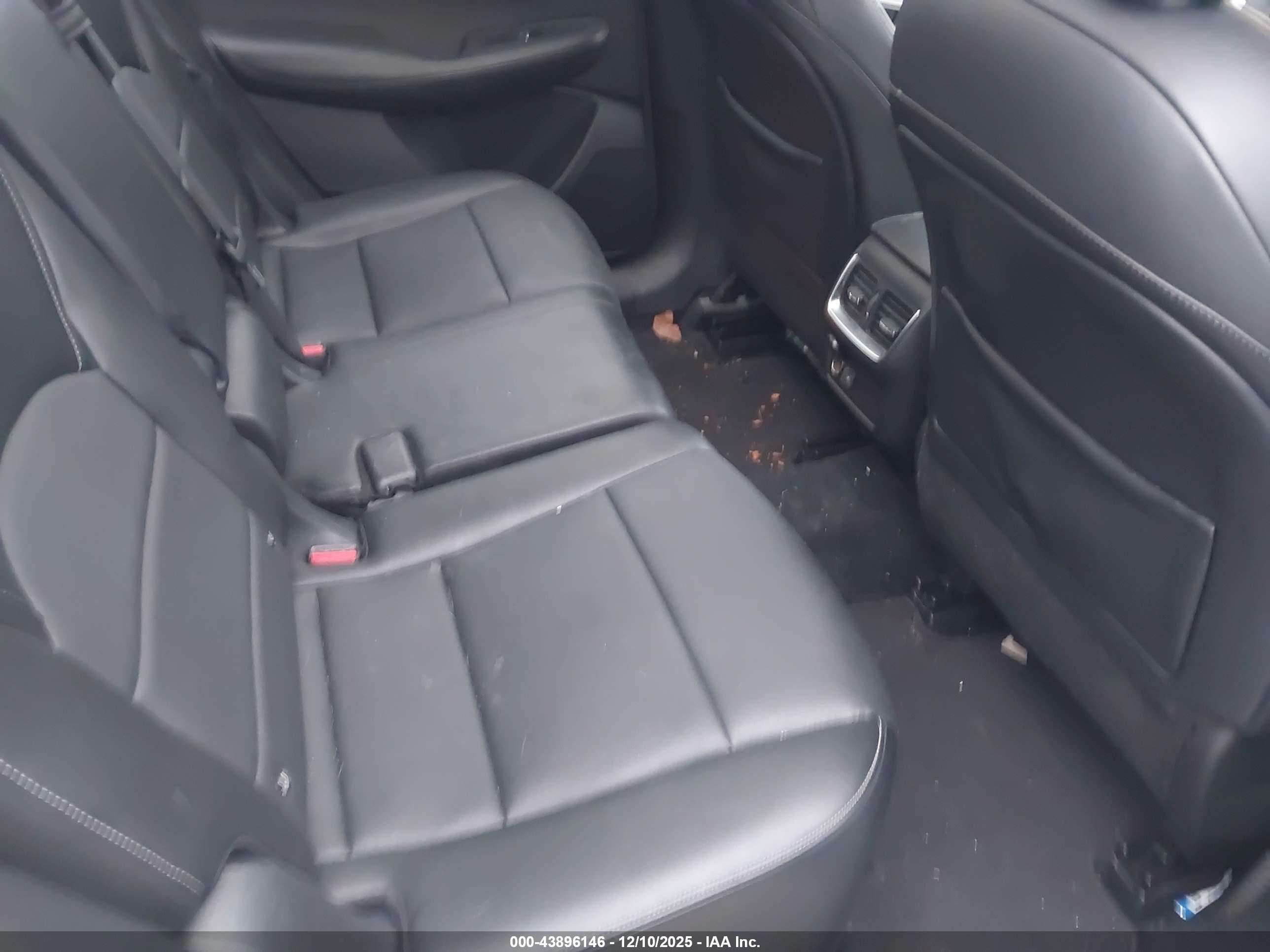 INFINITI QX50 image 8