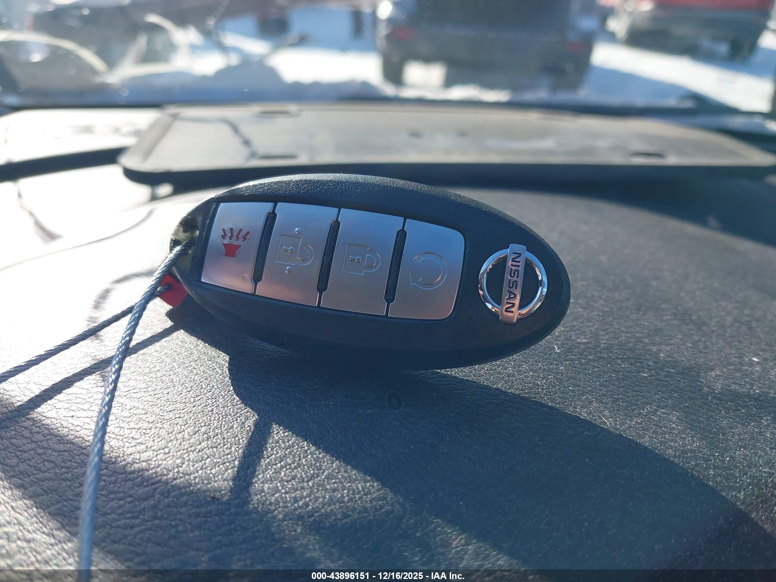 NISSAN KICKS image 11