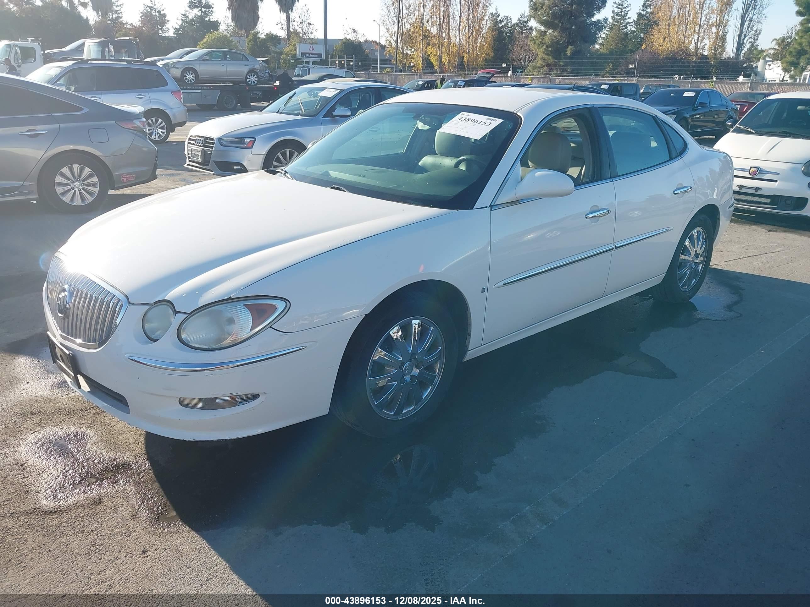 BUICK LACROSSE image 2