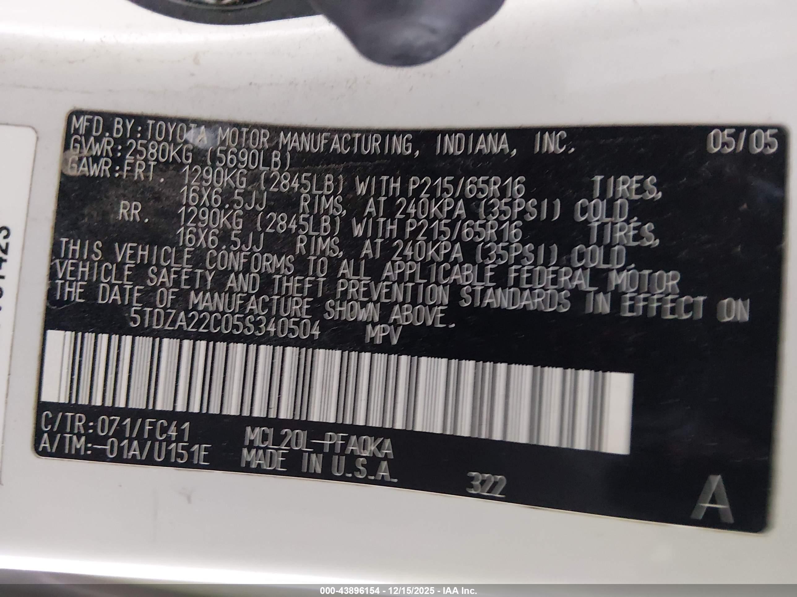 TOYOTA SIENNA image 9