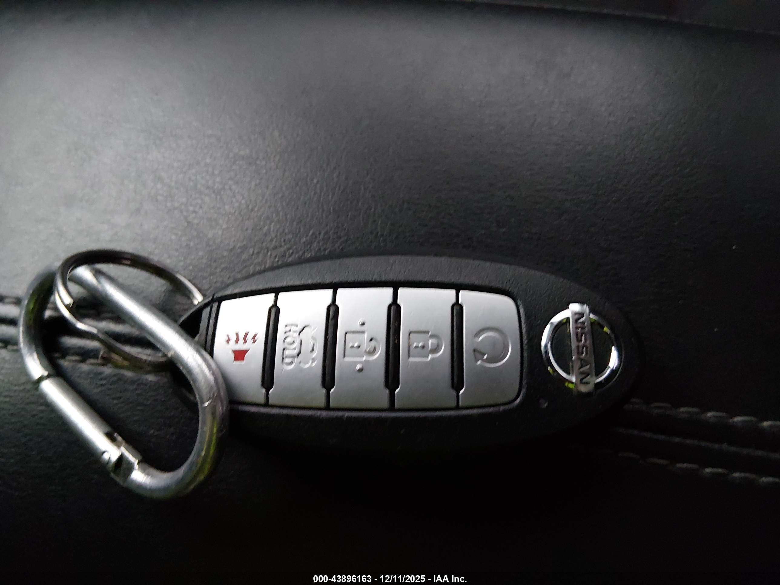 NISSAN SENTRA image 11